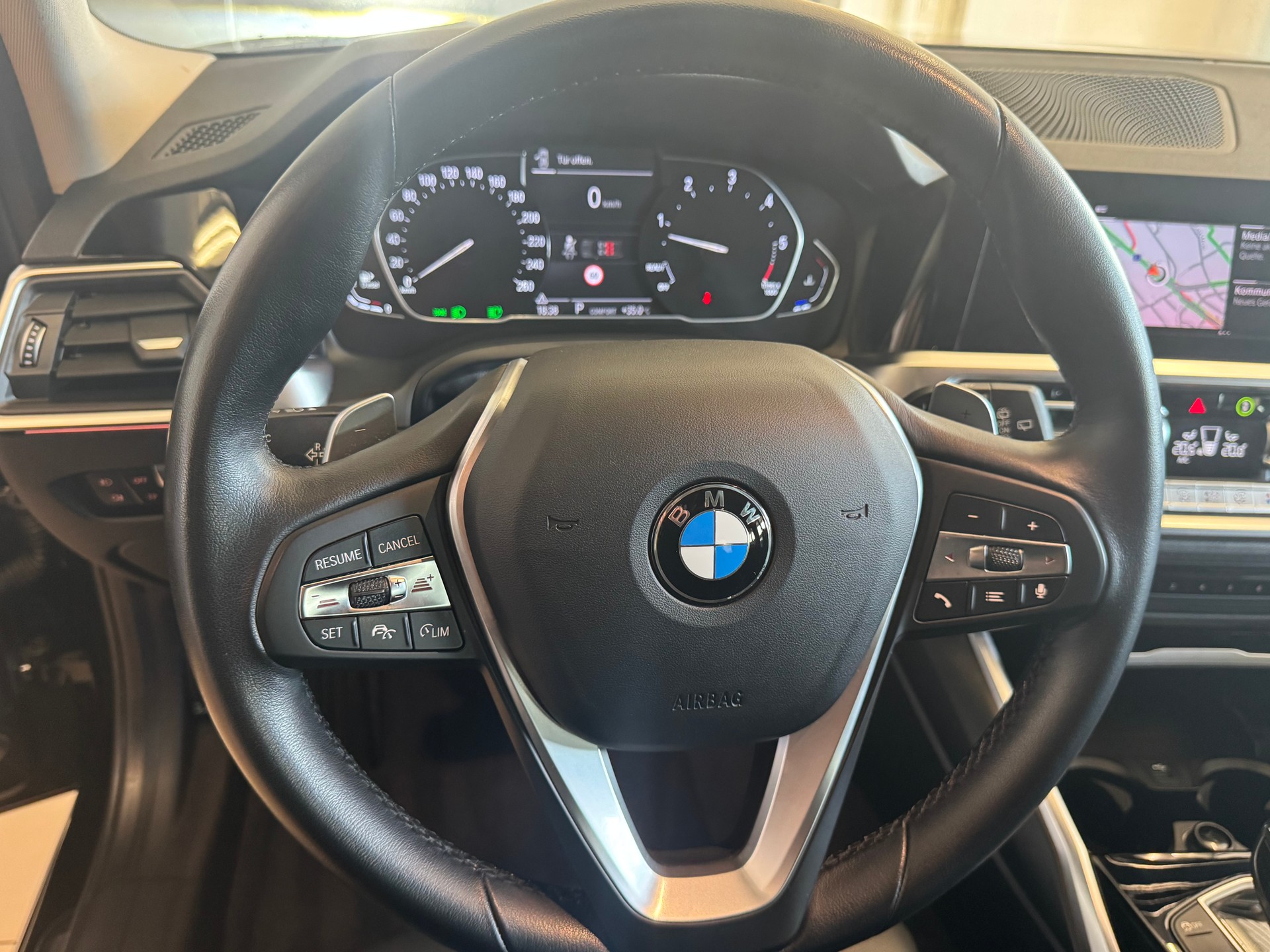 BMW 330d xDrive Touring Steptronic Sport Line-image-7