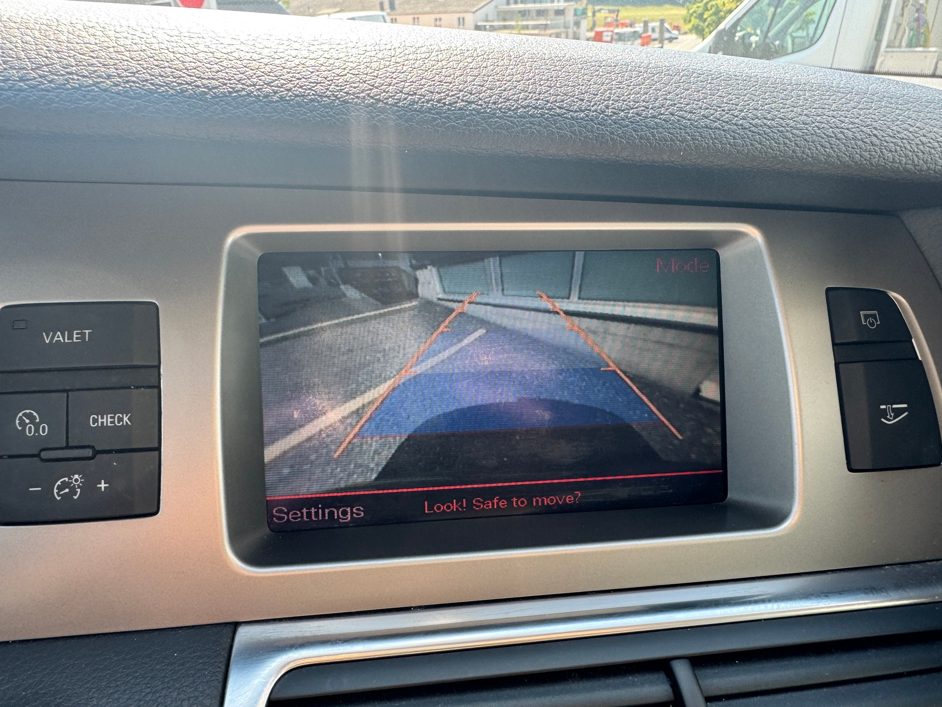 AUDI Q7 3.6 FSI quattro tiptronic-image-5