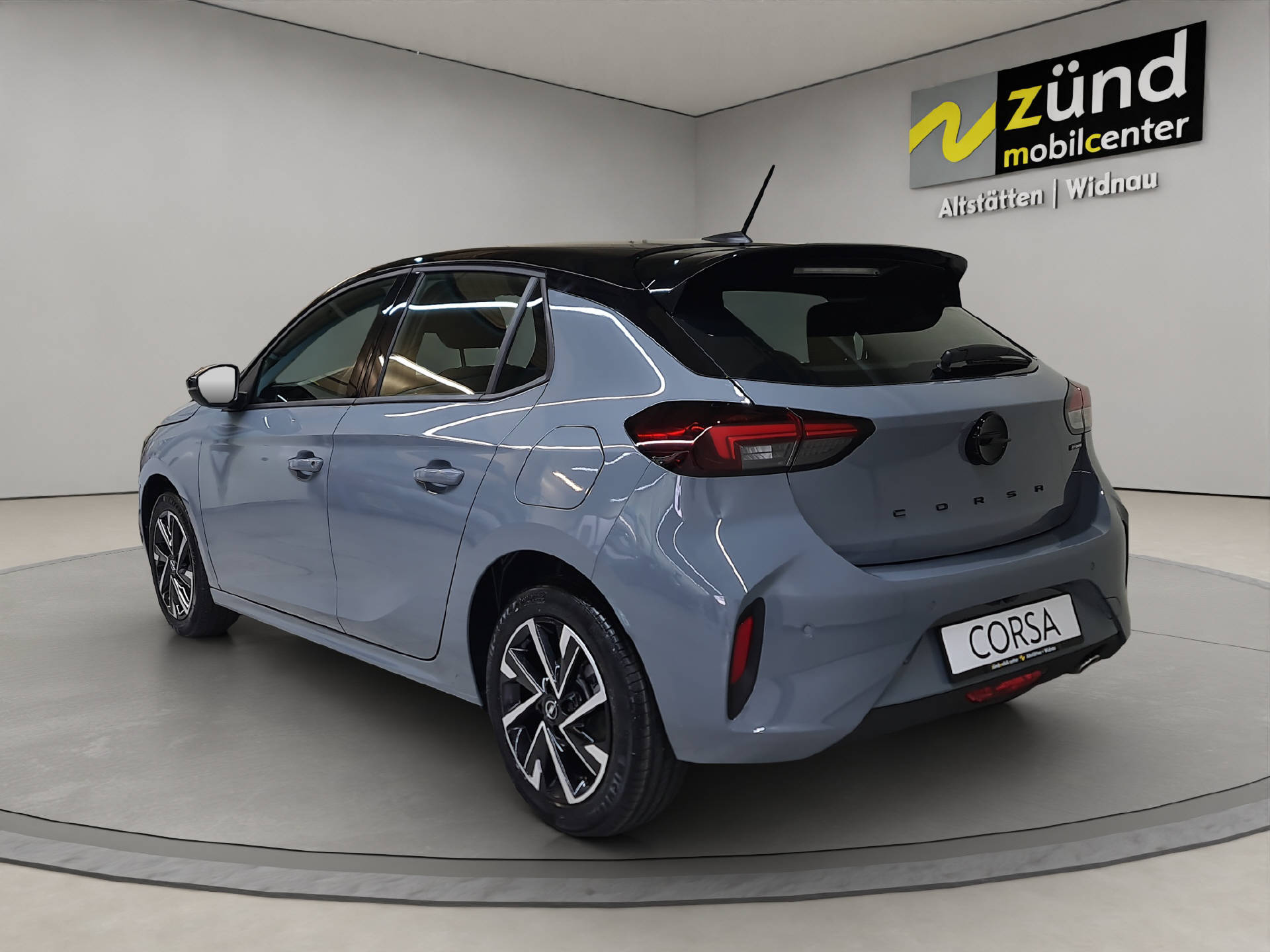 OPEL Corsa 1.2 T Hybrid Viva-image-2