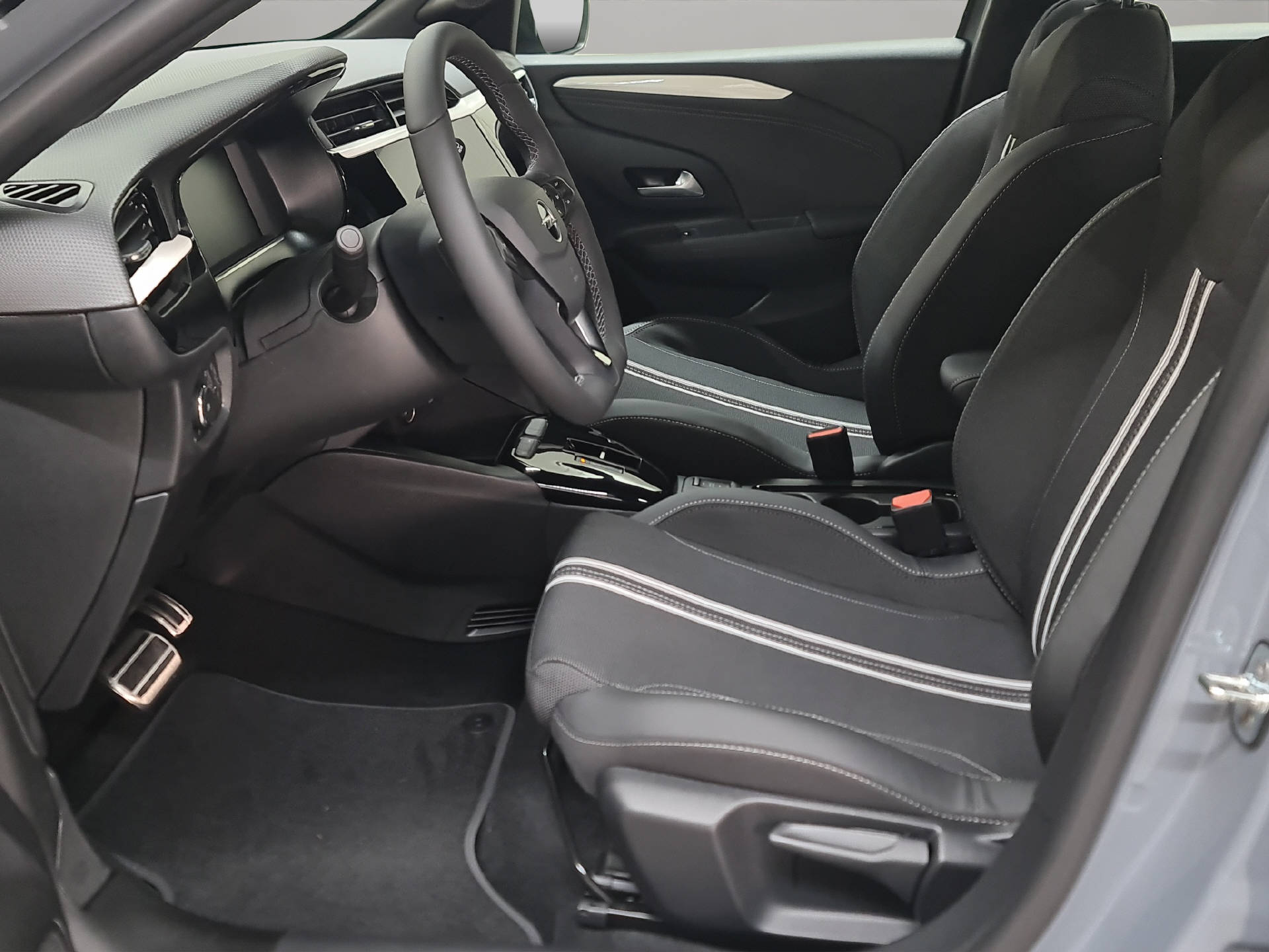 OPEL Corsa 1.2 T Hybrid Viva-image-5