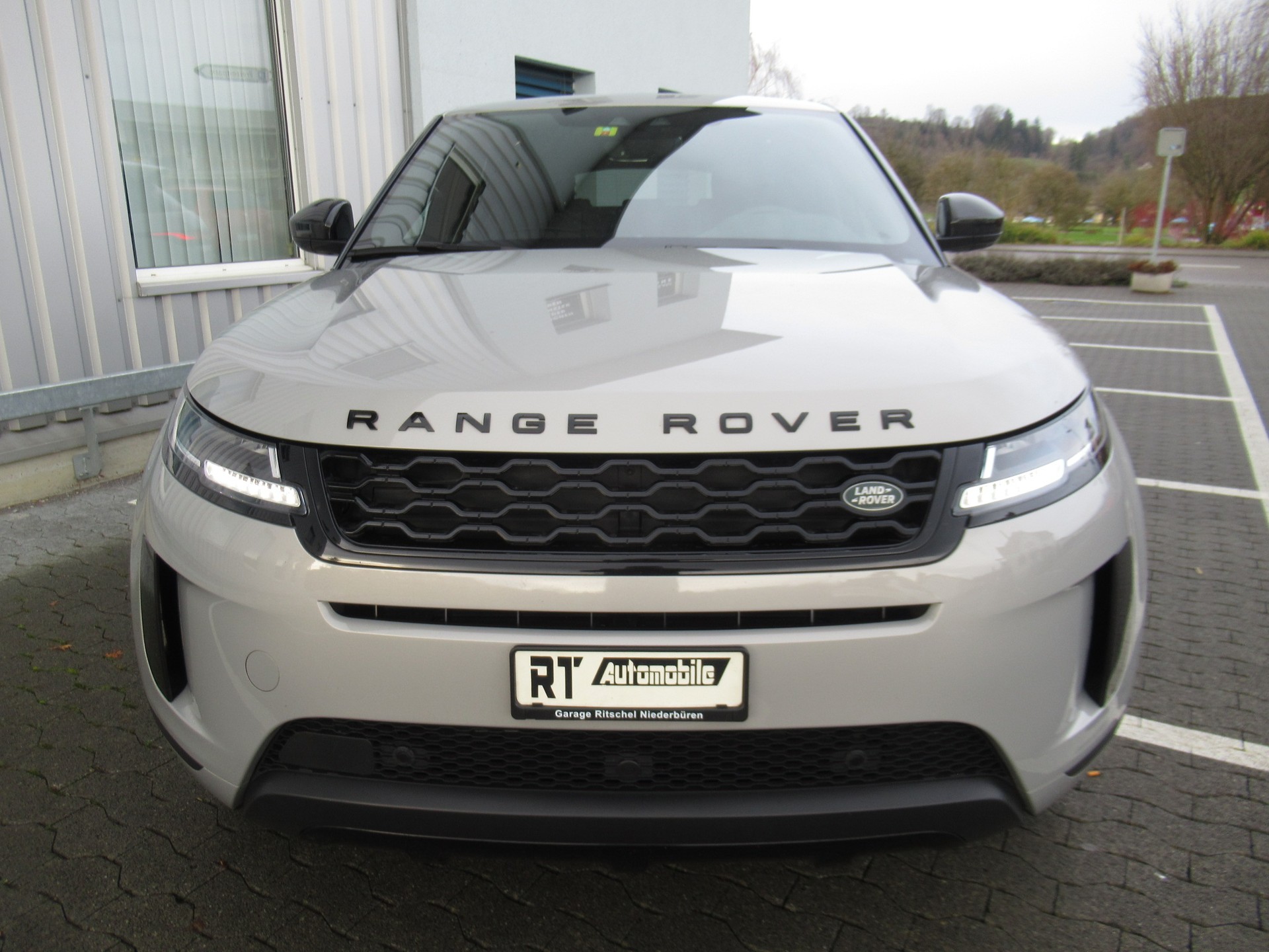 LAND ROVER Range Rover Evoque P 200 MHEV S AT9-image-5