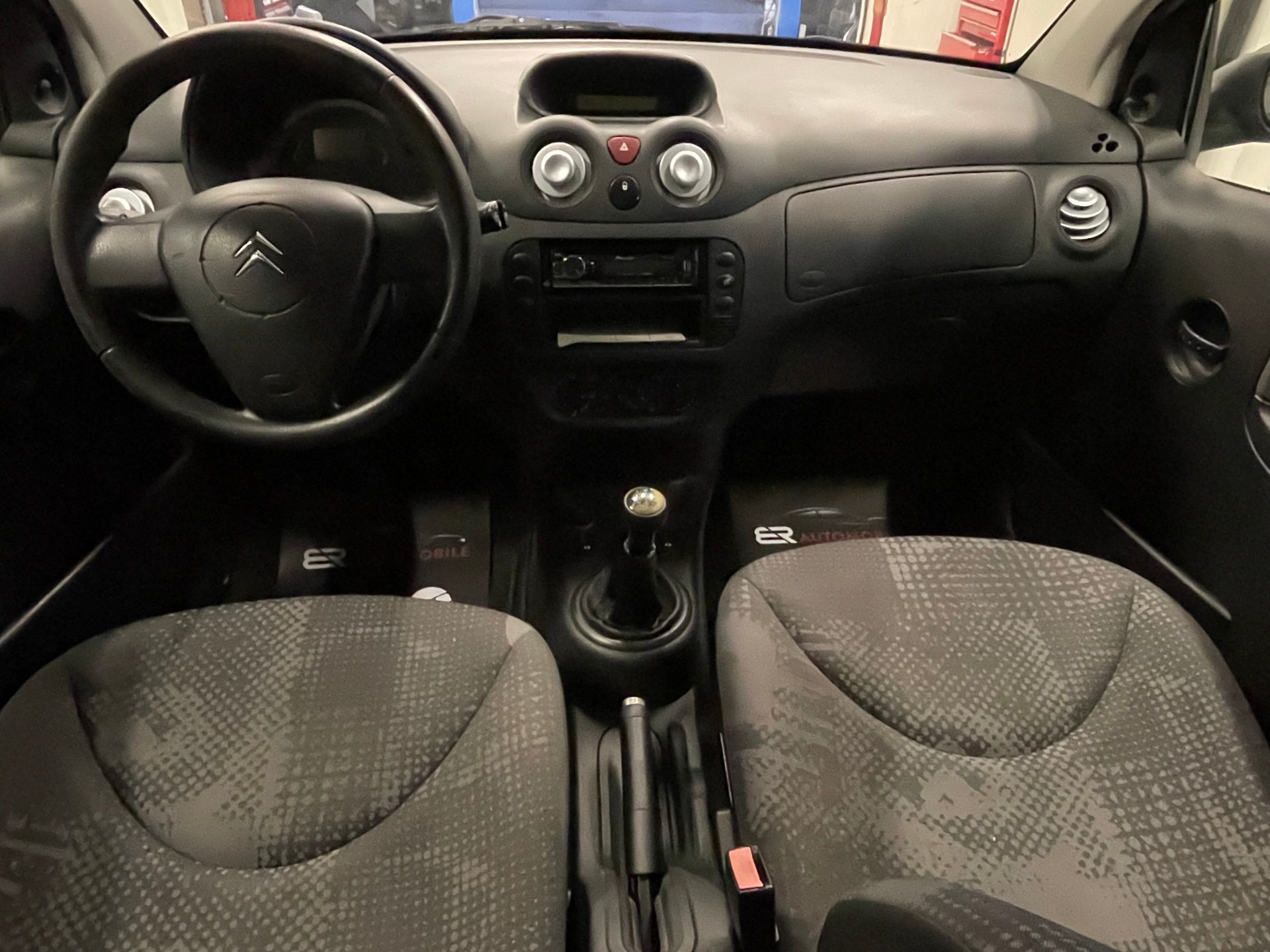 CITROEN C2 1.1i X-image-10
