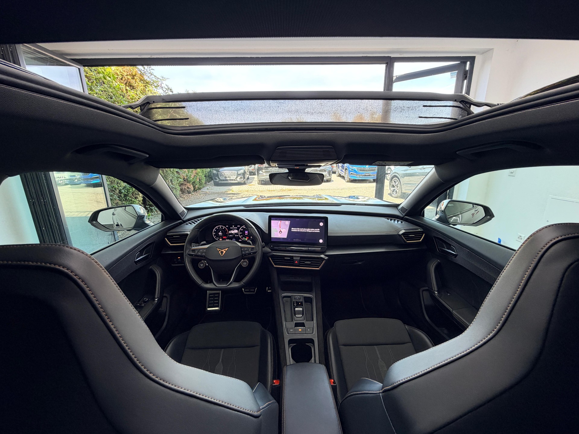 CUPRA Formentor 2.0TSI VZ 4Drive DSG | Traumaustattung | Maxton Design | ACE 20-Zoll | Akrapovic | Eibach Fahrwerksfedern |-image-8