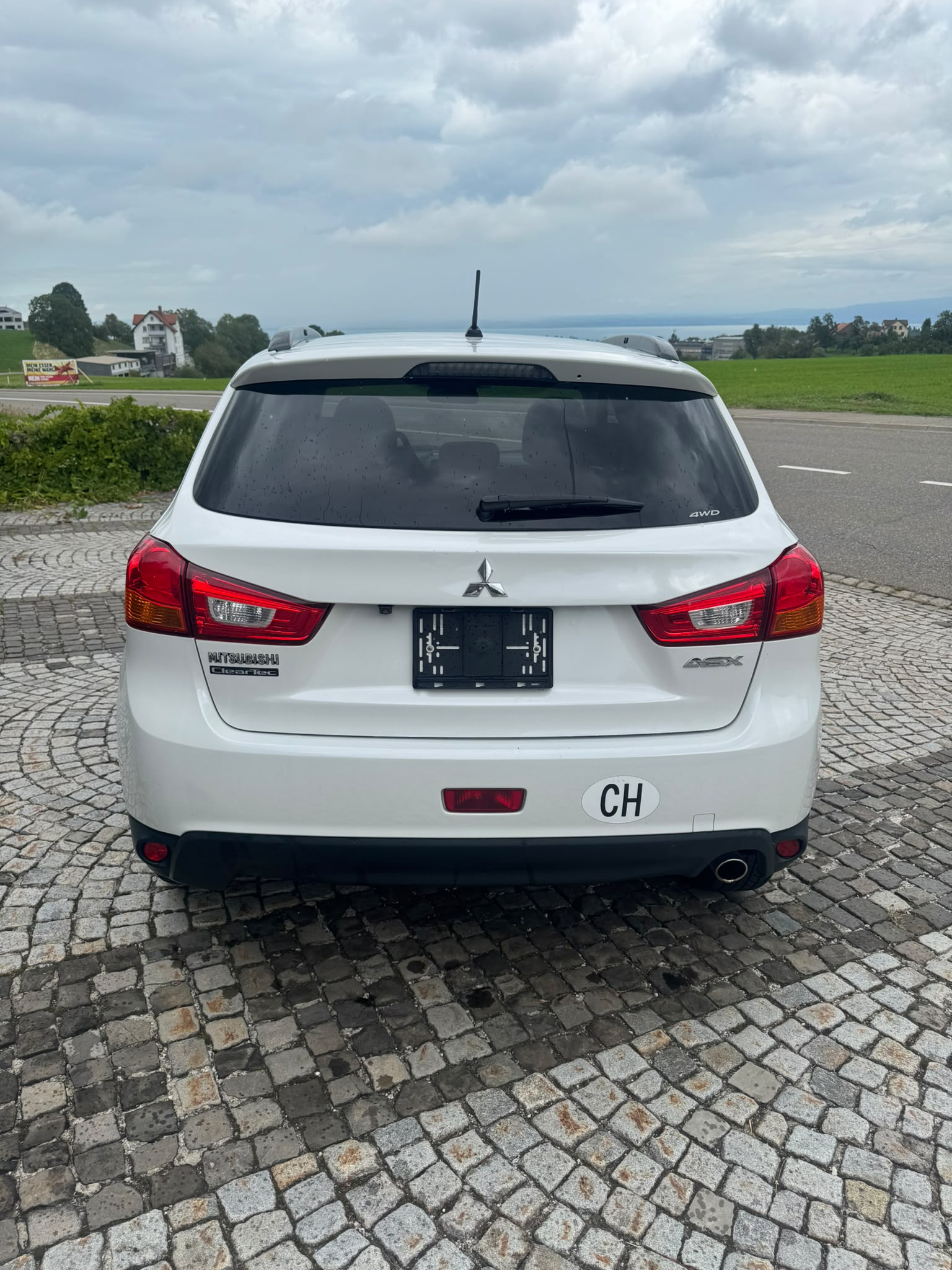 MITSUBISHI ASX 1.8 DID Navigator 4WD-image-6