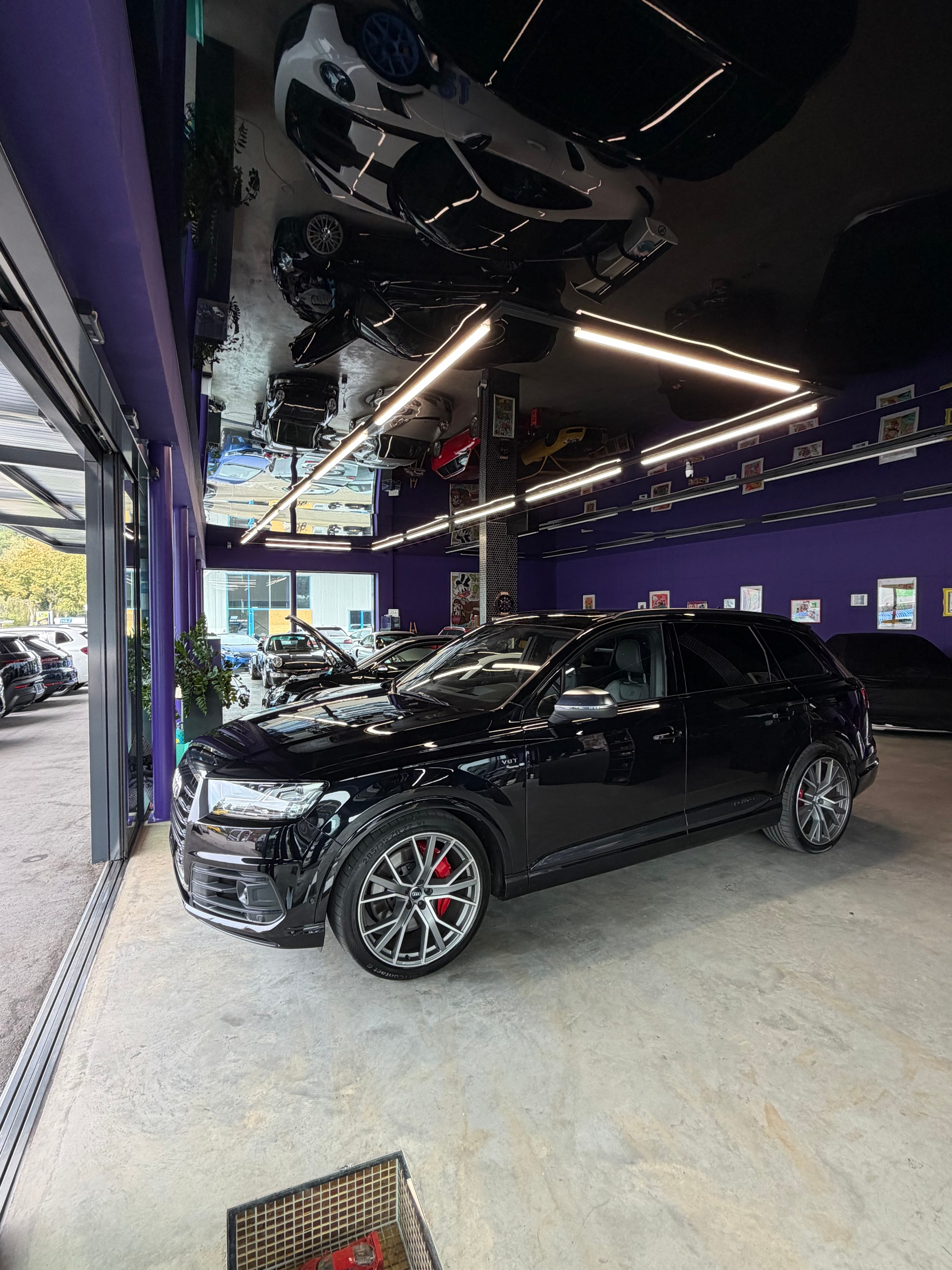 AUDI SQ7 4.0 TDI quattro tiptronic-image-10