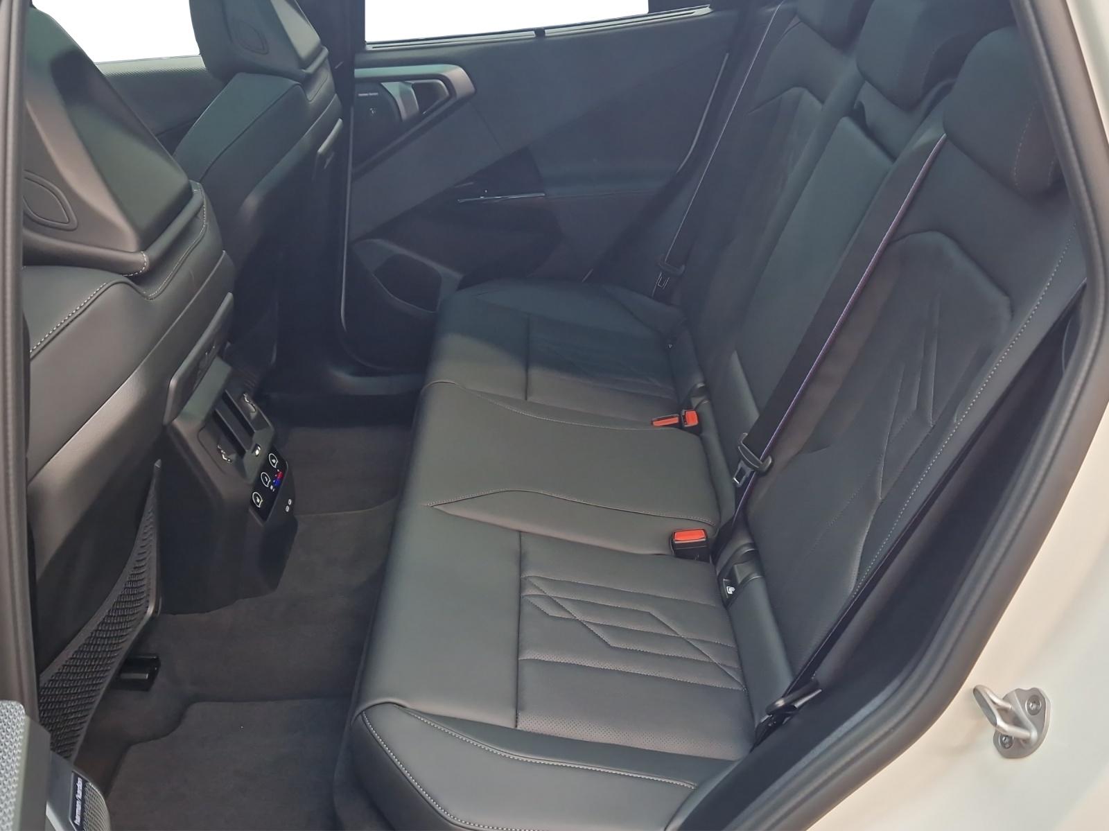 BMW X3 M50 xDrive M Sport Pro-image-18