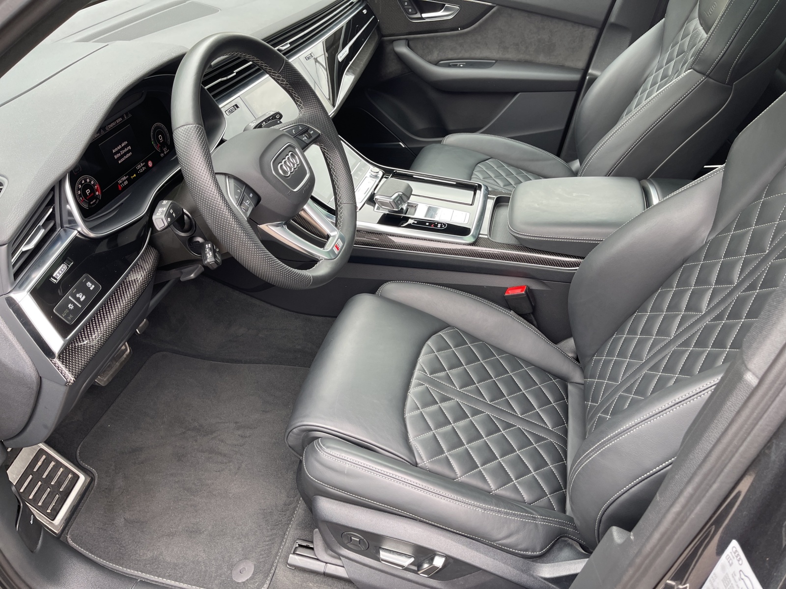 AUDI SQ7 TFSI quattro tiptronic-image-7