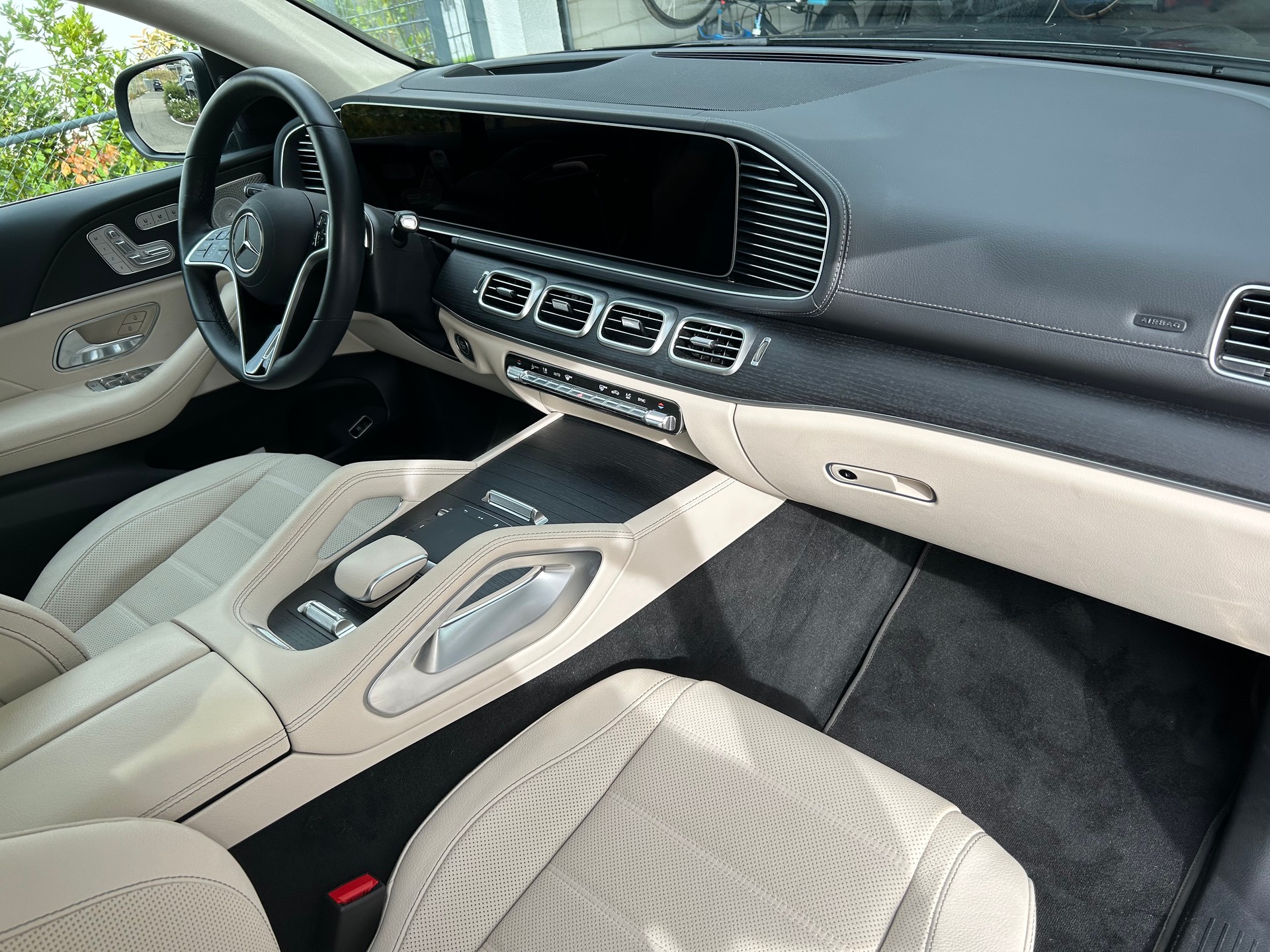 MERCEDES-BENZ GLE 450 d AMG Line 4matic-image-3