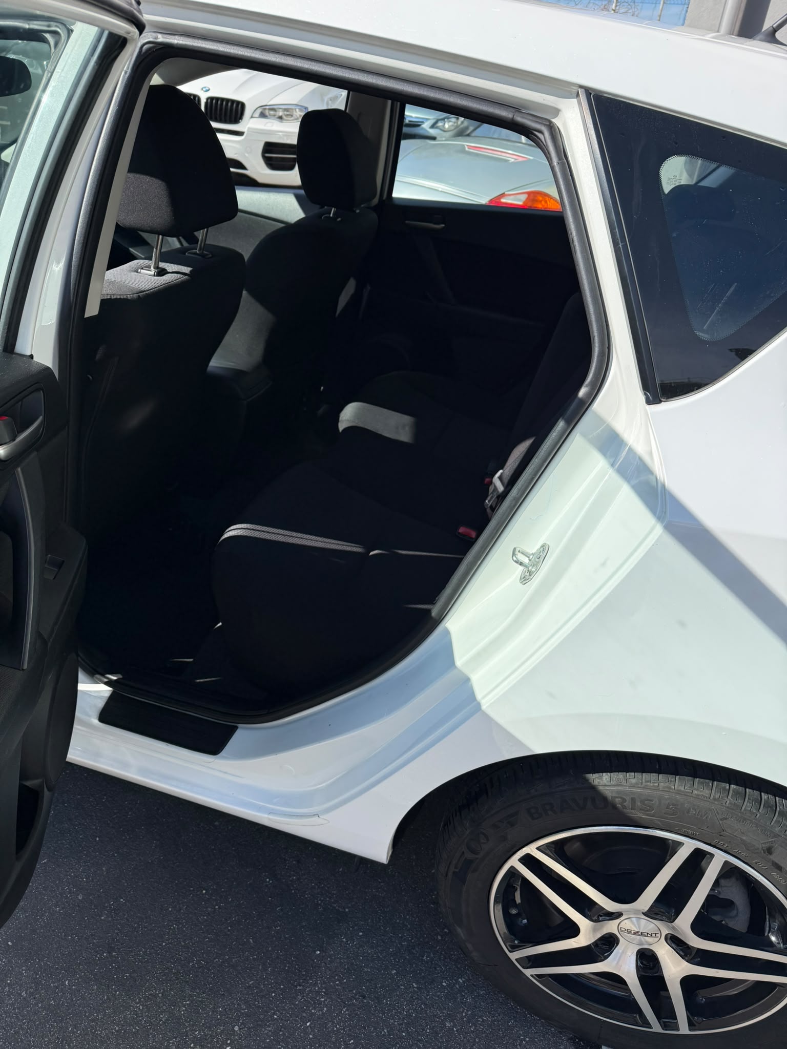 MAZDA 3 1.6 16V Confort-image-8