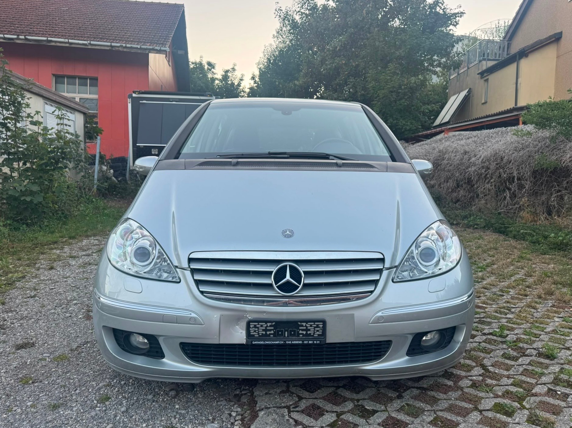 MERCEDES-BENZ 2.0L essence (2’035 cm3) – 136 ch (100 kW)-image-0