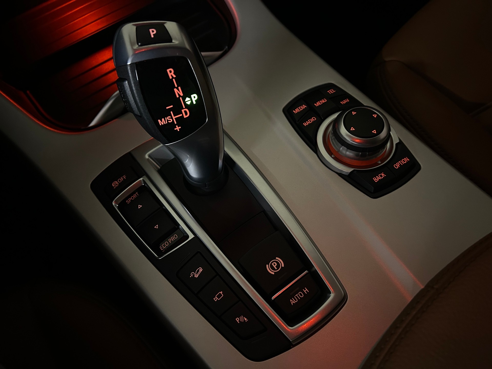 BMW X4 xDrive 20i Steptronic -1.Hand FZ-frisch ab MFK und Service--image-14