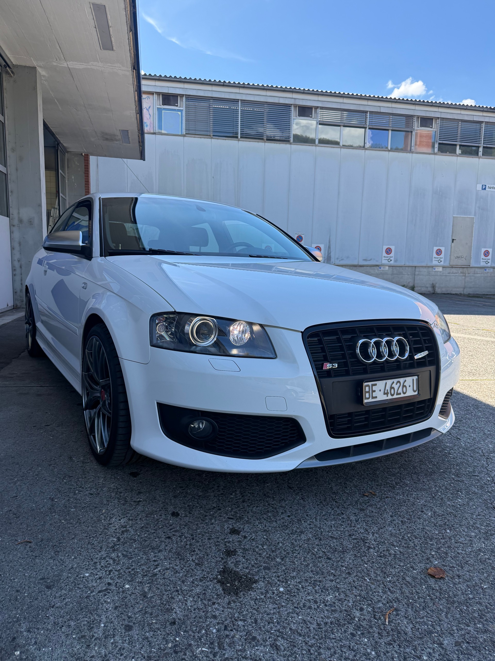 AUDI 2.0 T FSI Ambition quattro-image-0