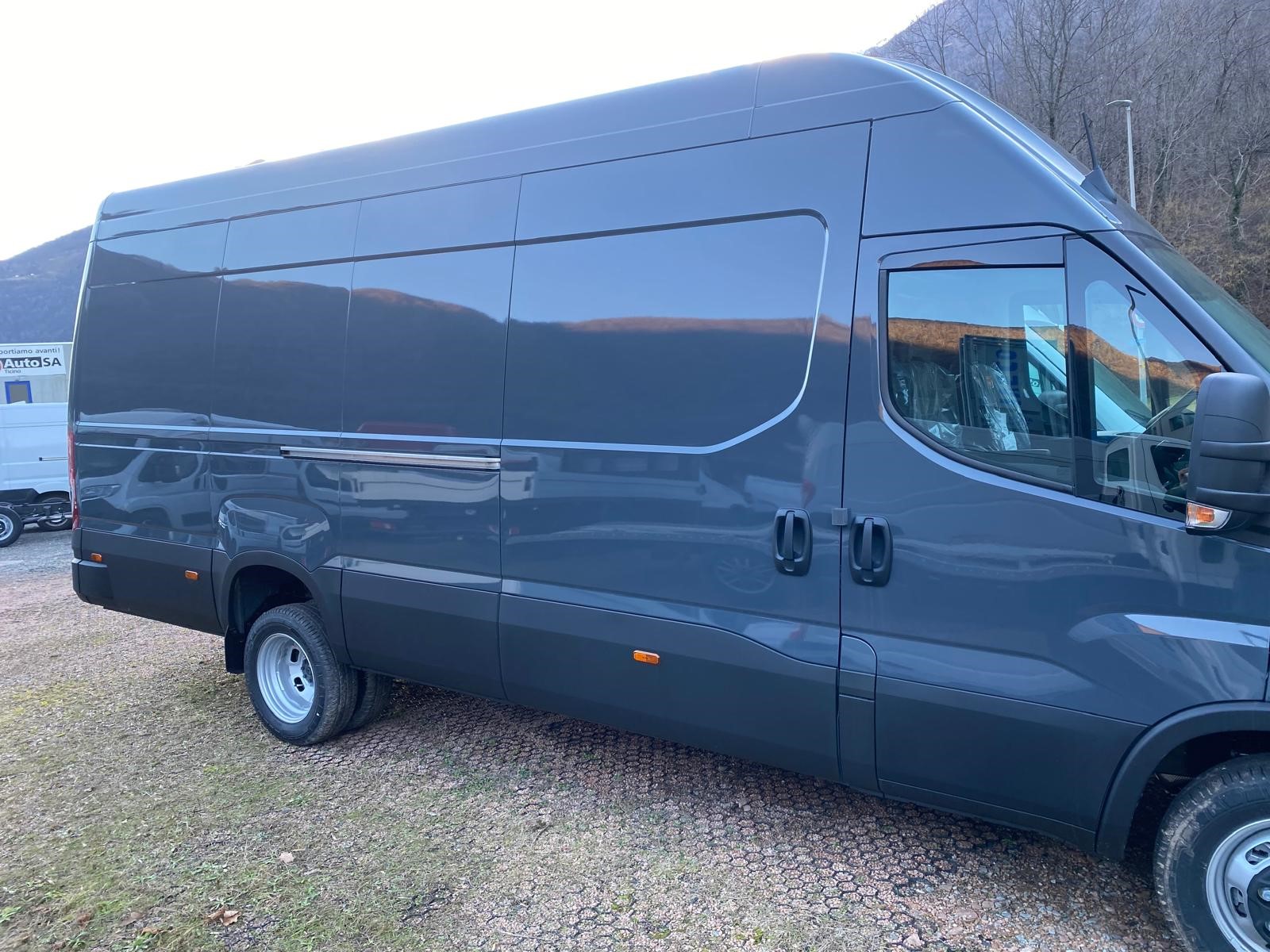 IVECO 35 C 18H A8 V-image-2