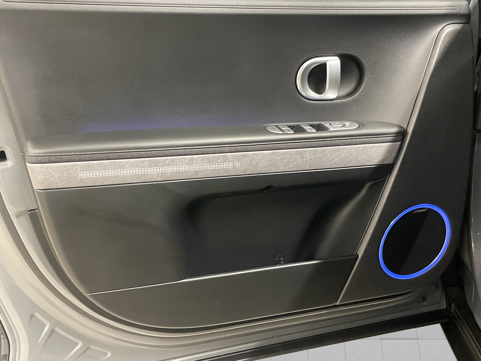 HYUNDAI Ioniq 5 77kWh Vertex 2WD-image-6