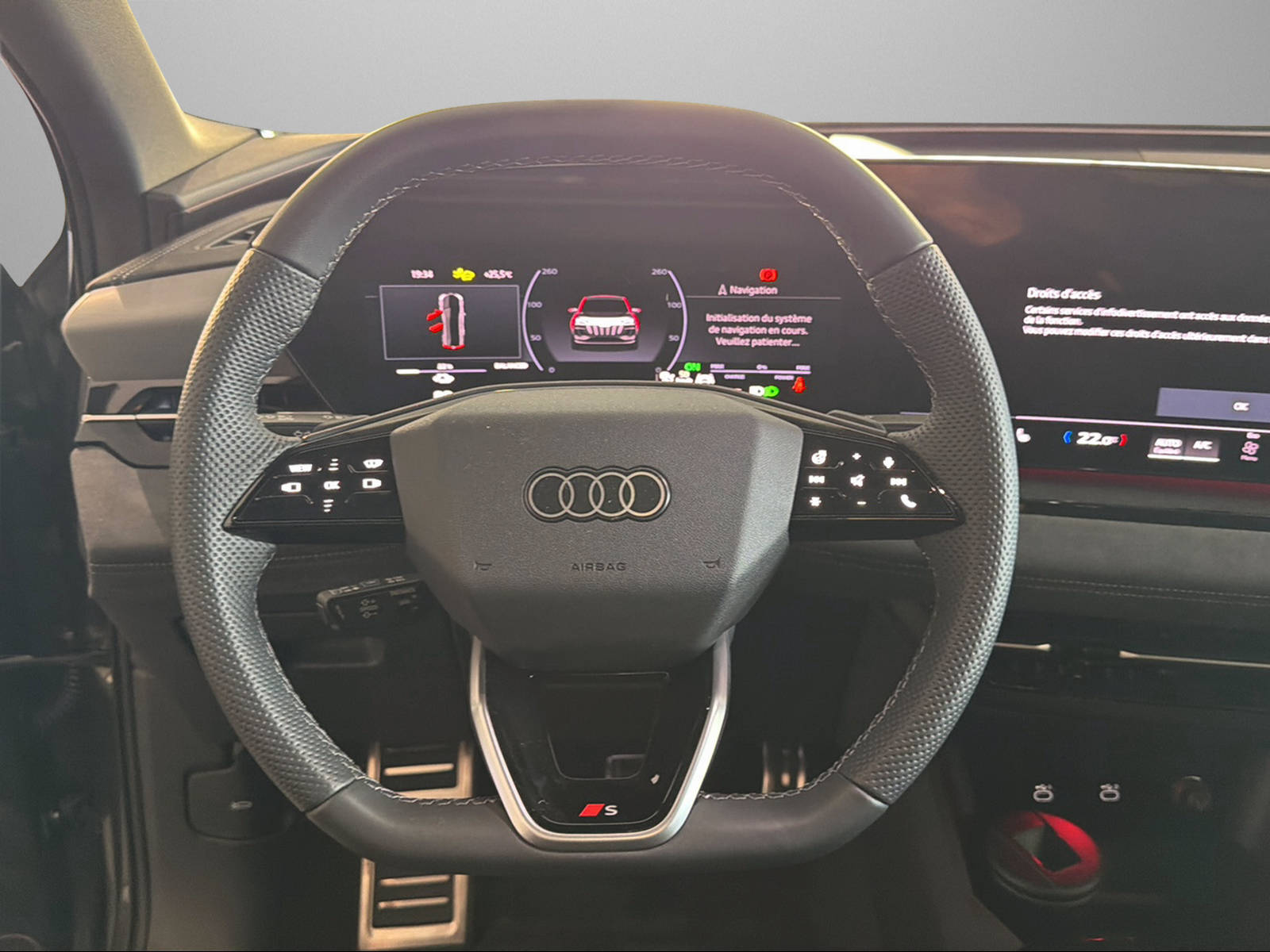 AUDI Q6 Sportback e-tron quattro-image-7