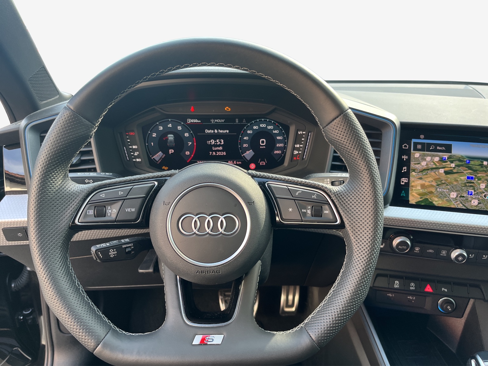 AUDI A1 allstreet 30 TFSI Attraction S-tronic-image-9