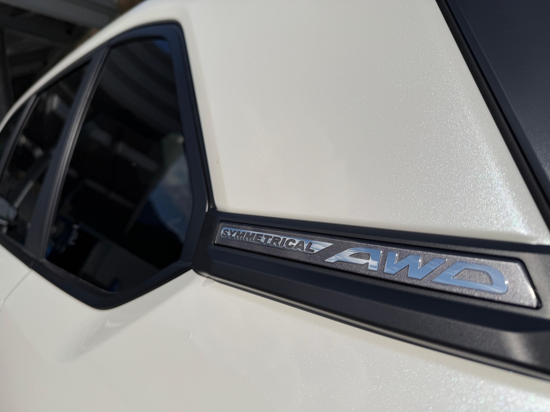 SUBARU Forester Station 2.0i e-Boxer Swiss Plus-image-3