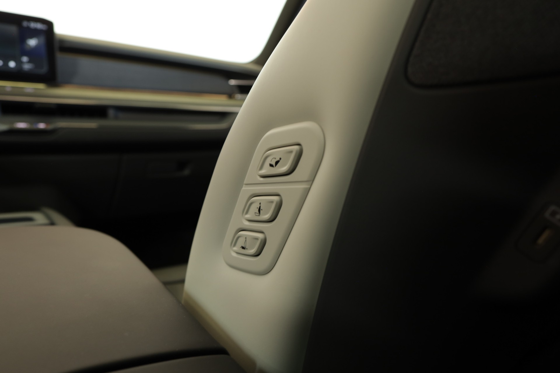 KIA EV9 99,8 kWh GT-Line 4x4 * 7 seats-image-21