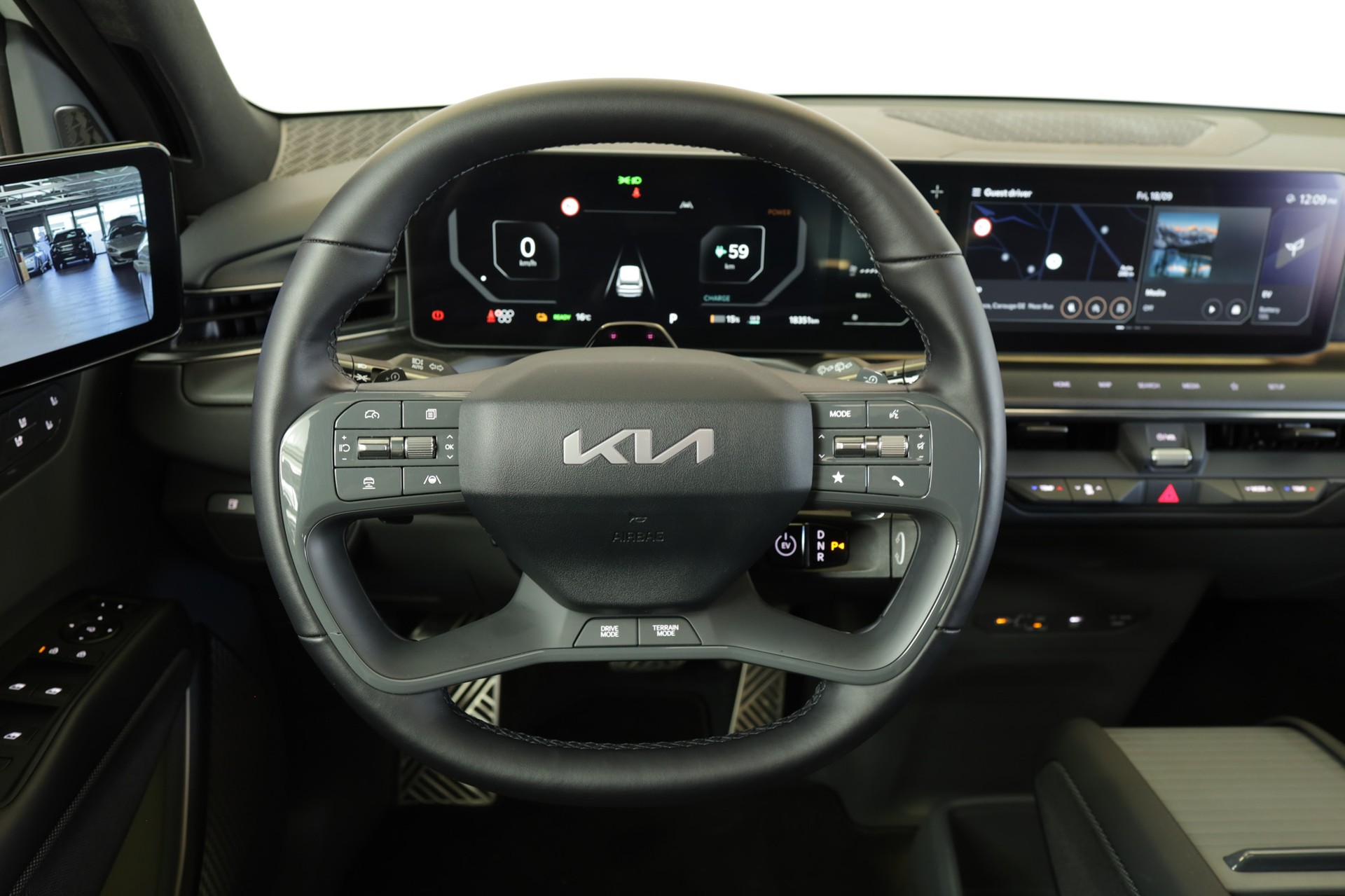 KIA EV9 99,8 kWh GT-Line 4x4 * 7 seats-image-15