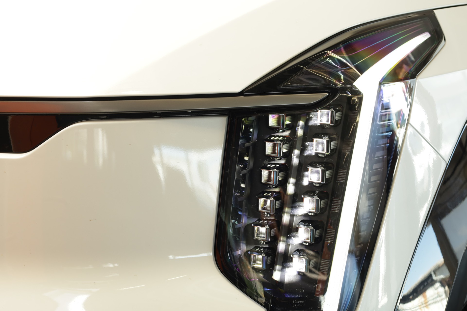 KIA EV9 99,8 kWh GT-Line 4x4 * 7 seats-image-8