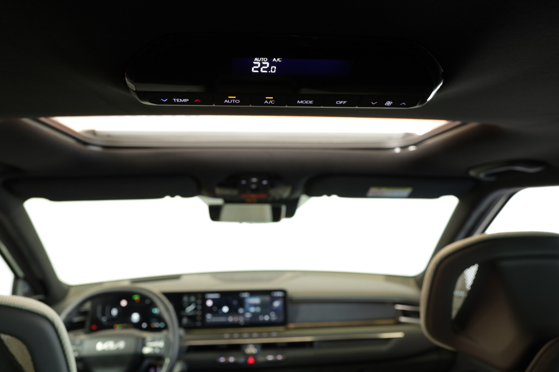 KIA EV9 99,8 kWh GT-Line 4x4 * 7 seats-image-22