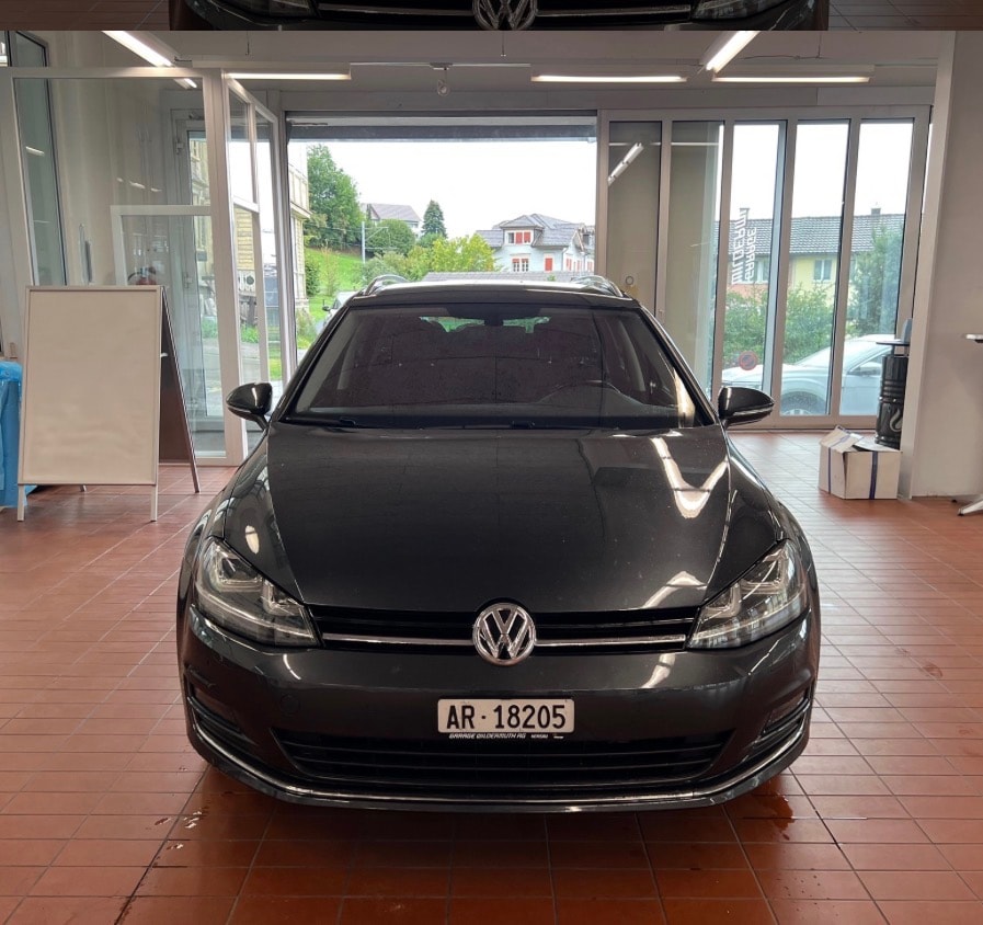 VW Golf Variant 2.0 TDI Highline 4Motion-image-1