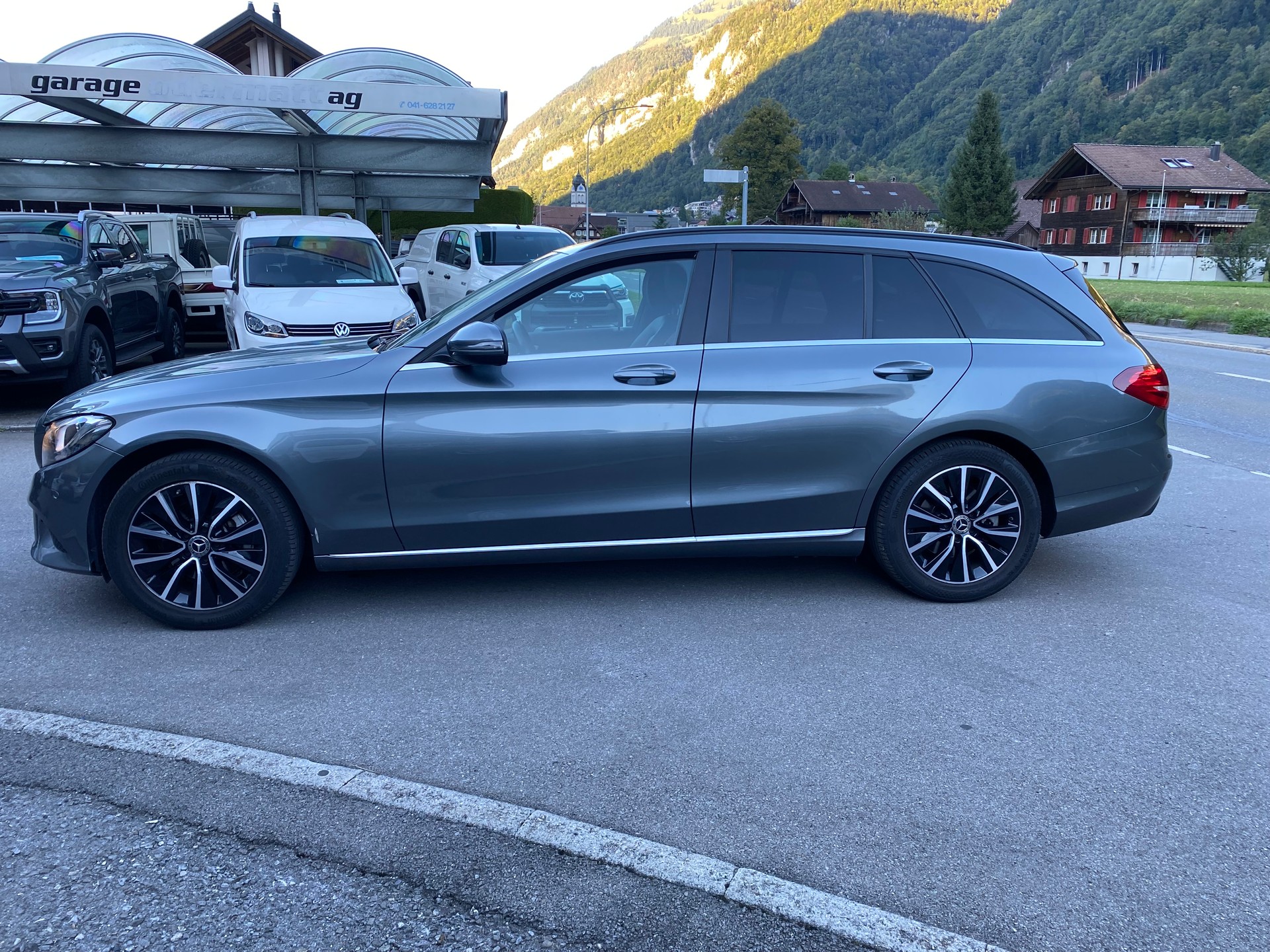 MERCEDES-BENZ C 220 d Swiss Star 4M 9G-Tronic
