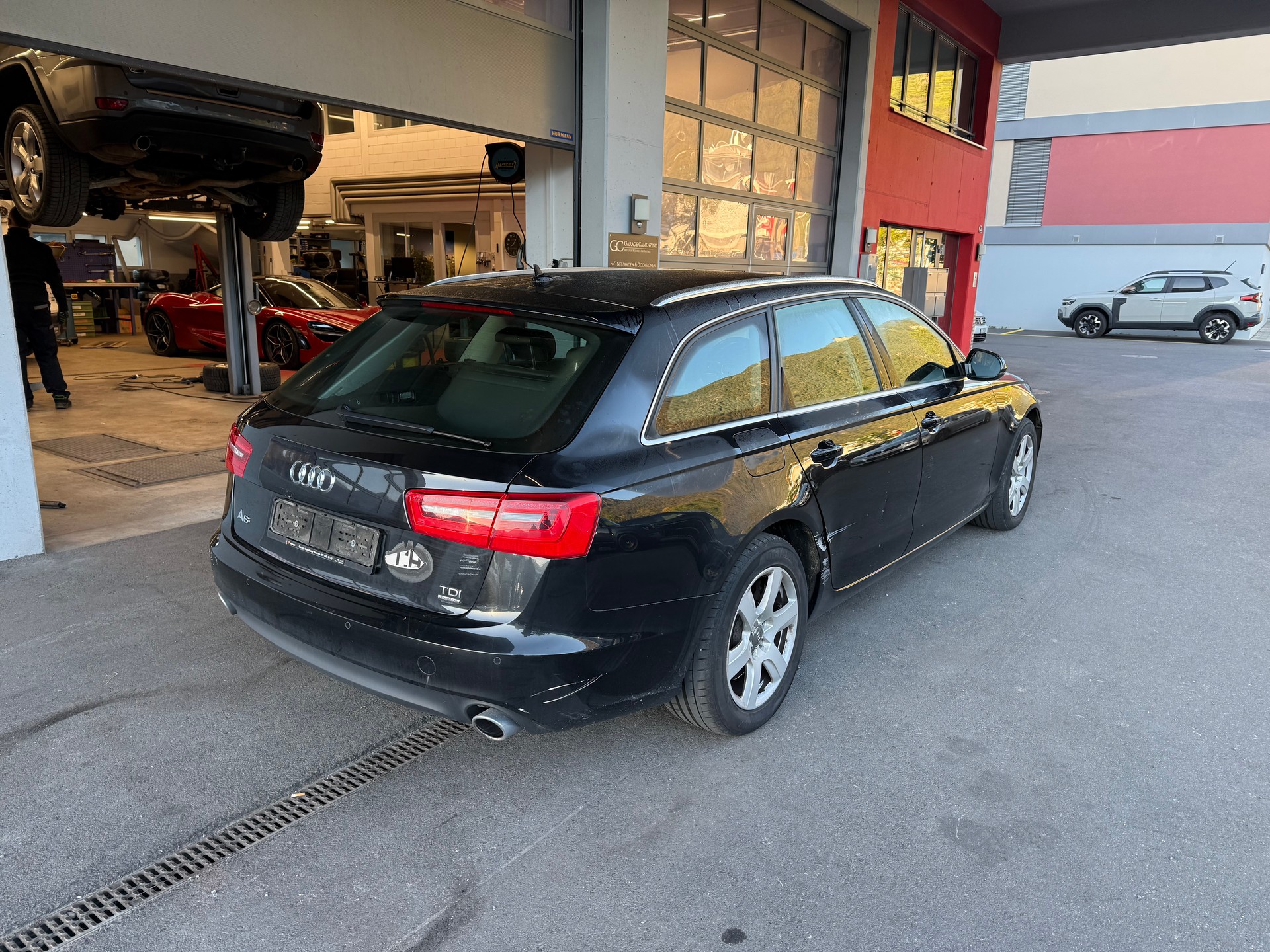 AUDI A6 Avant 3.0 TDI V6 quattro S-tronic-image-3