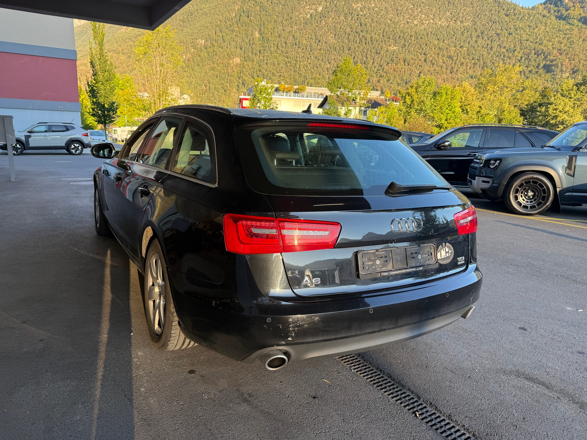 AUDI A6 Avant 3.0 TDI V6 quattro S-tronic-image-5