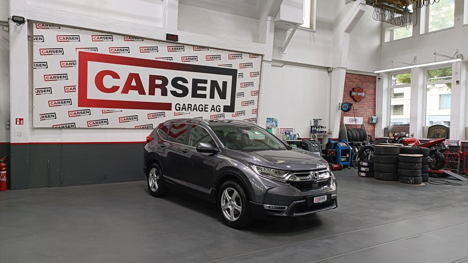 HONDA CR-V 2.0i MMD Hybrid Executive 4WD Automatic-image-0