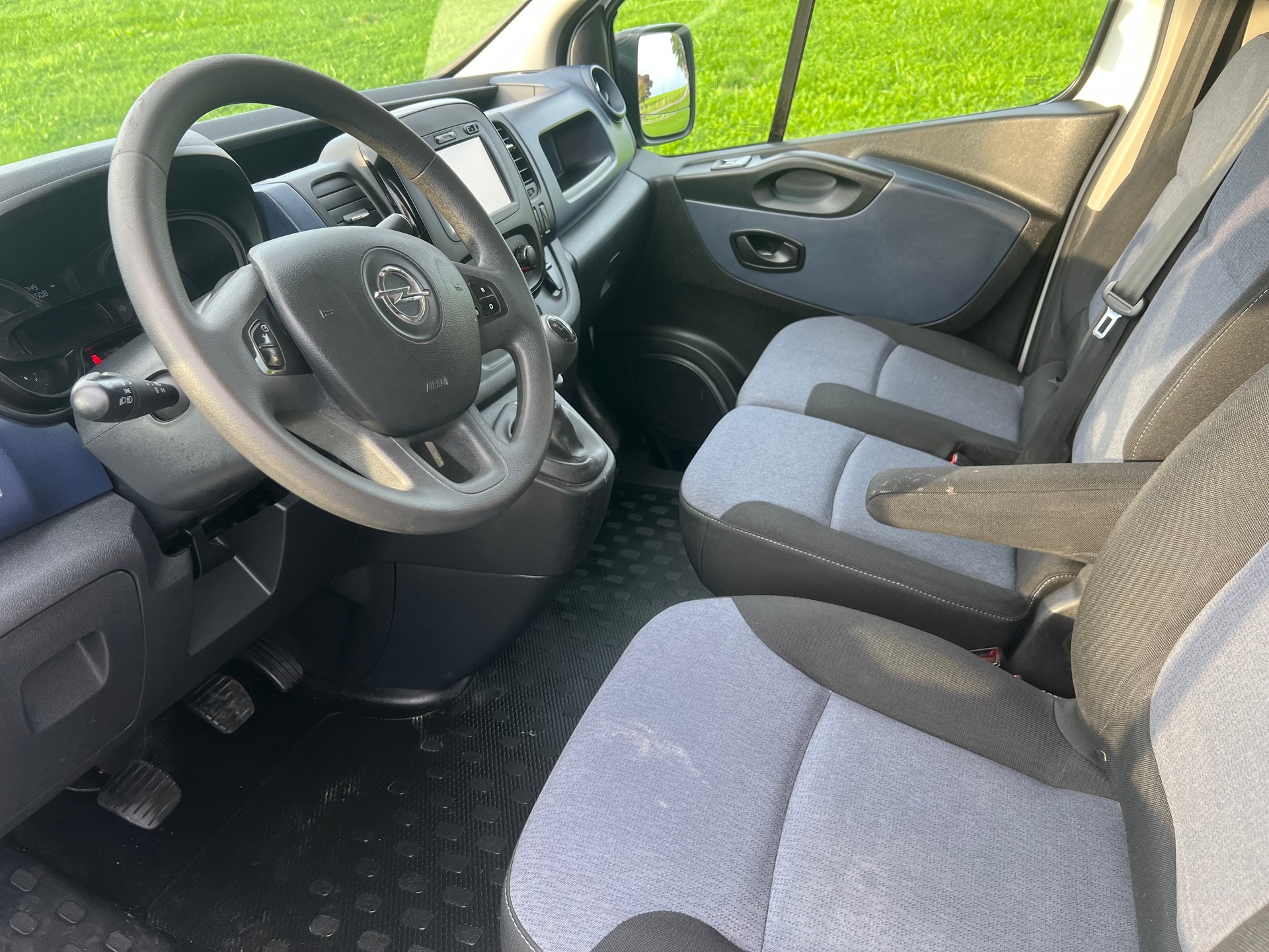 OPEL Vivaro 1.6 CDTI 2.7t L1H1-image-8