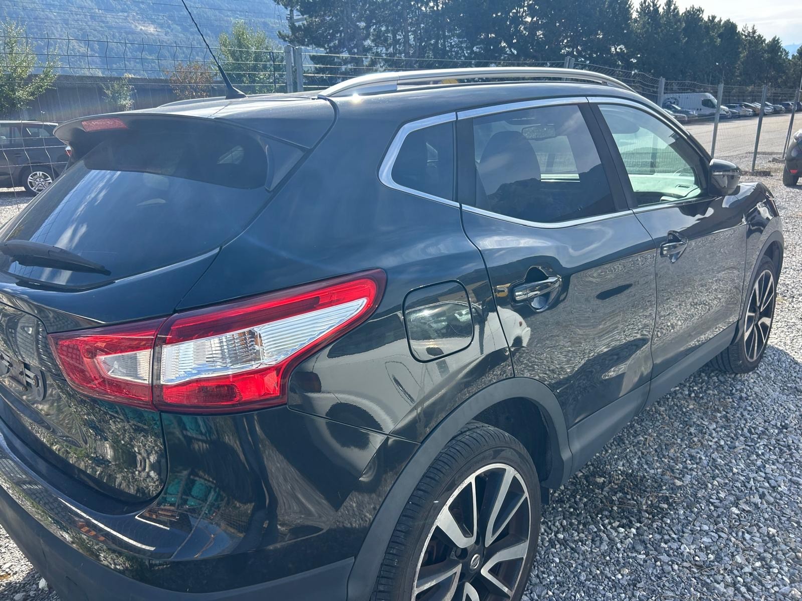 NISSAN Qashqai 1.6 dCi 360° ALL-MODE 4x4-image-4