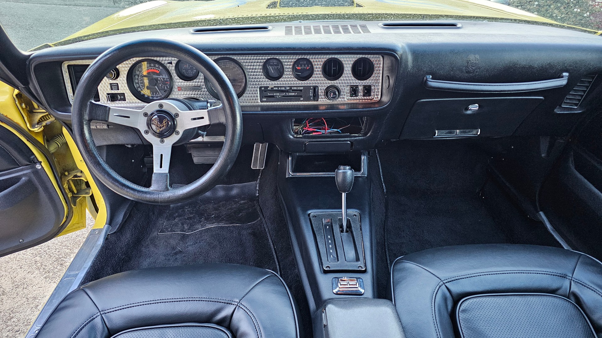 PONTIAC Firebird Trans AM 6.6-image-6