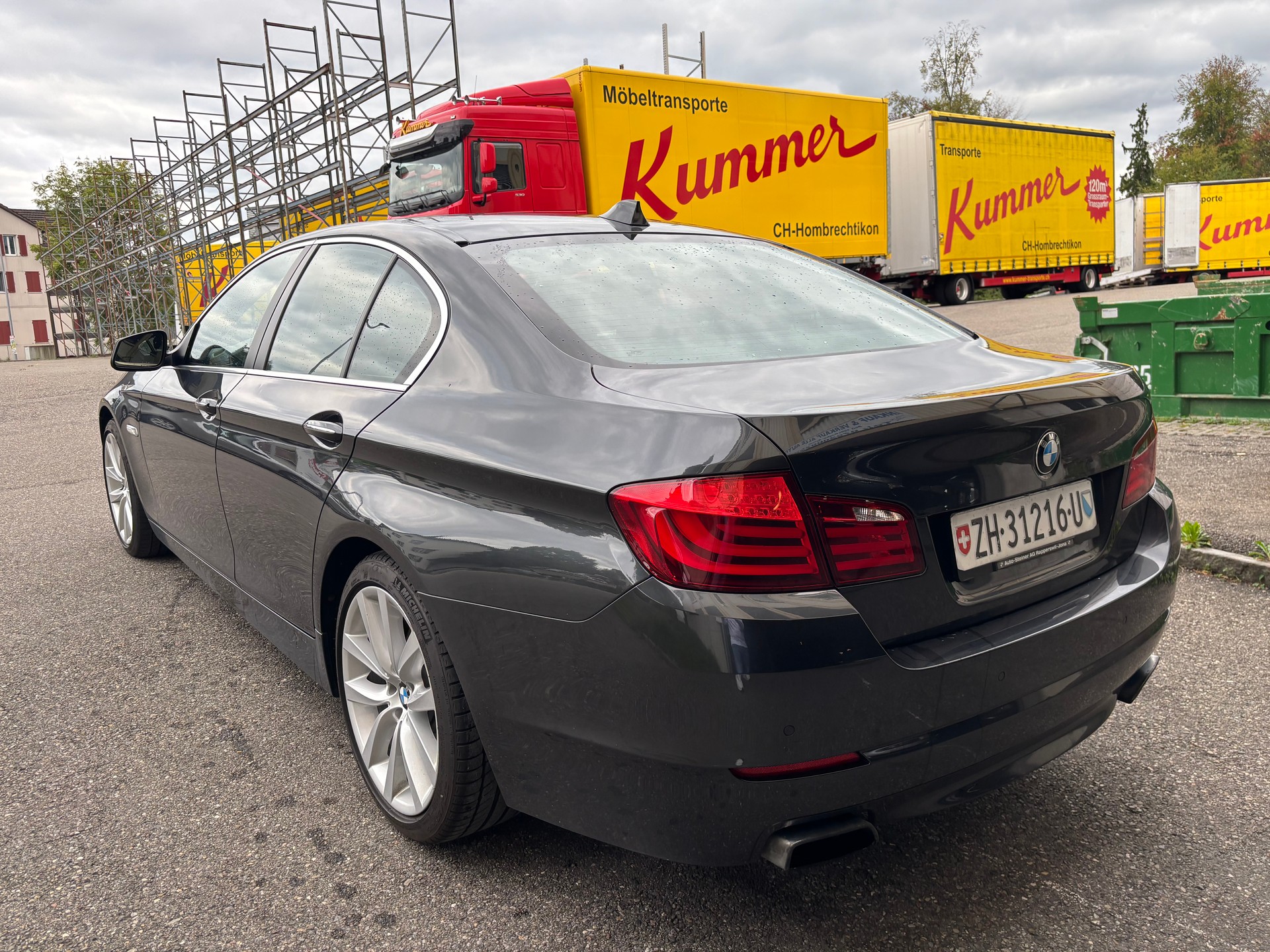 BMW 550i xDrive Steptronic-image-4