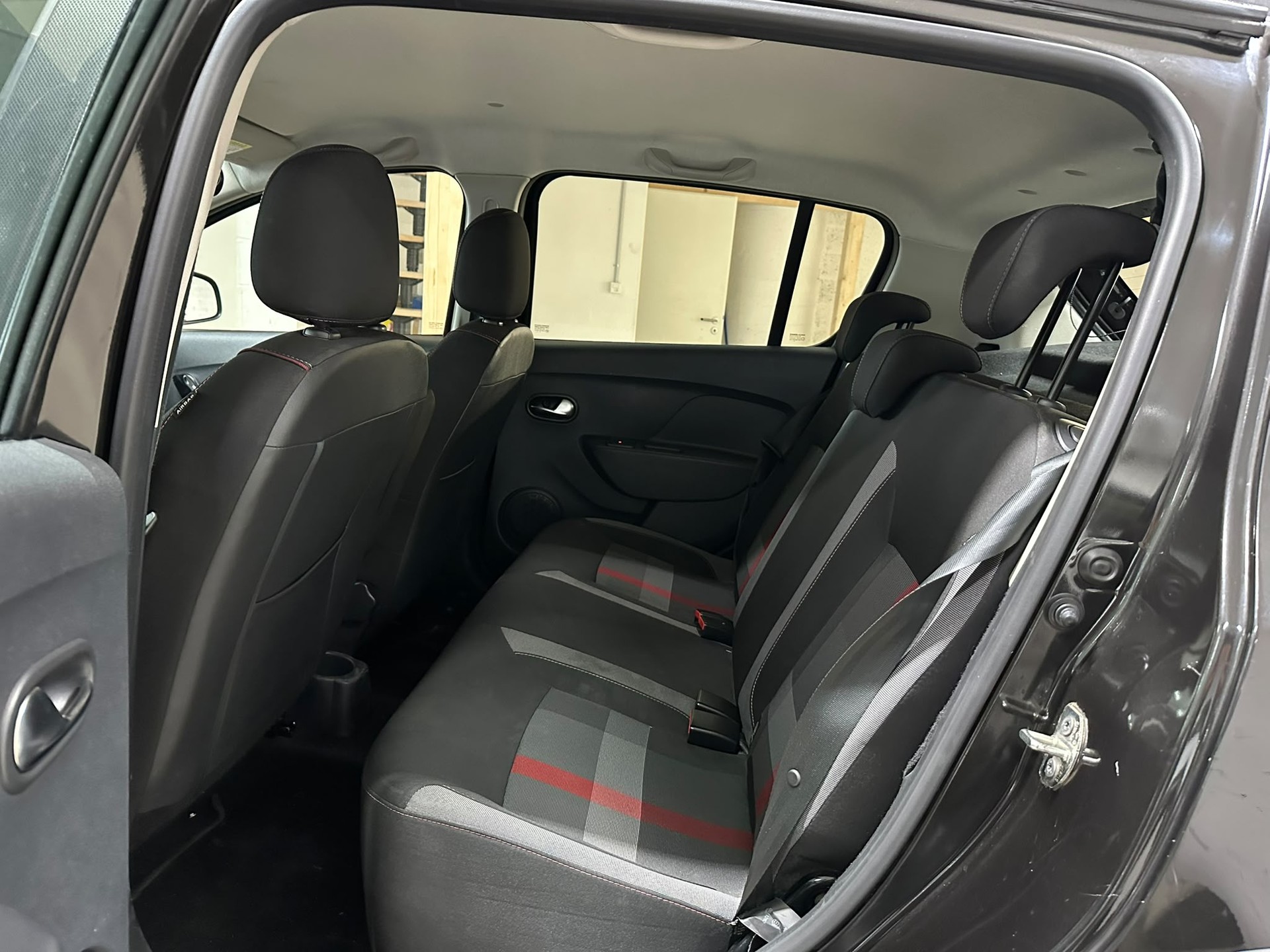 DACIA Sandero Tce 90 Stepway-image-8