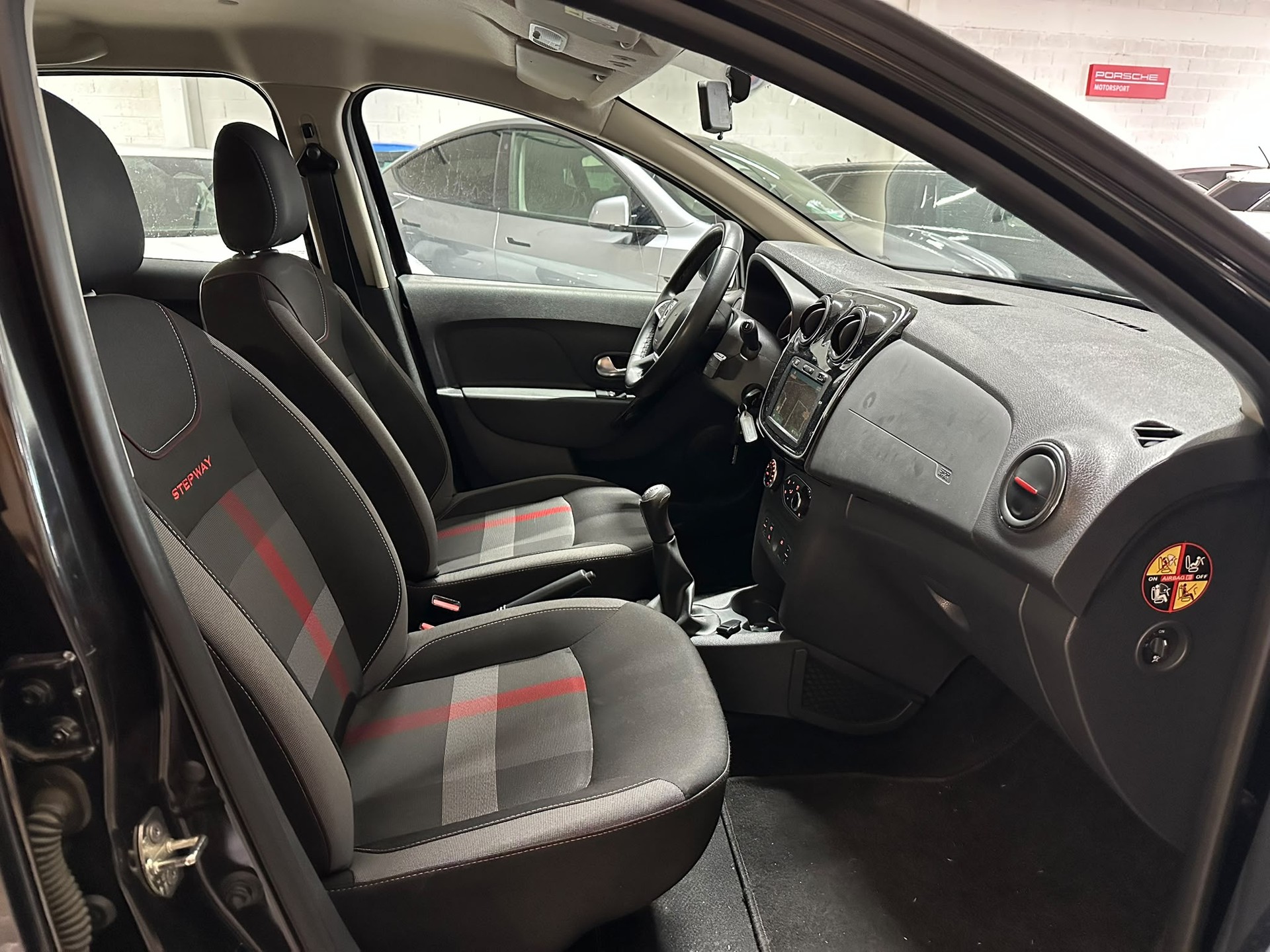 DACIA Sandero Tce 90 Stepway-image-11
