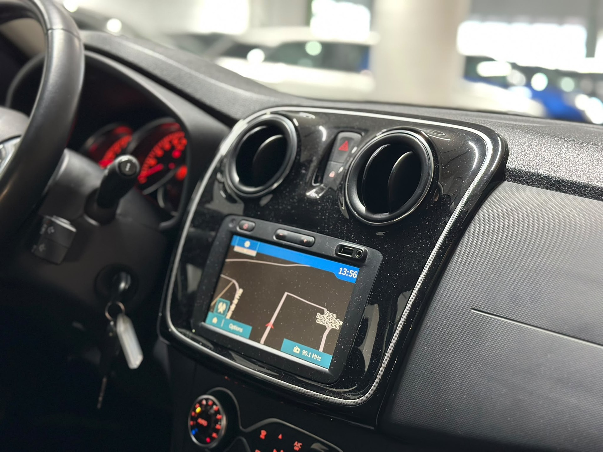 DACIA Sandero Tce 90 Stepway-image-13