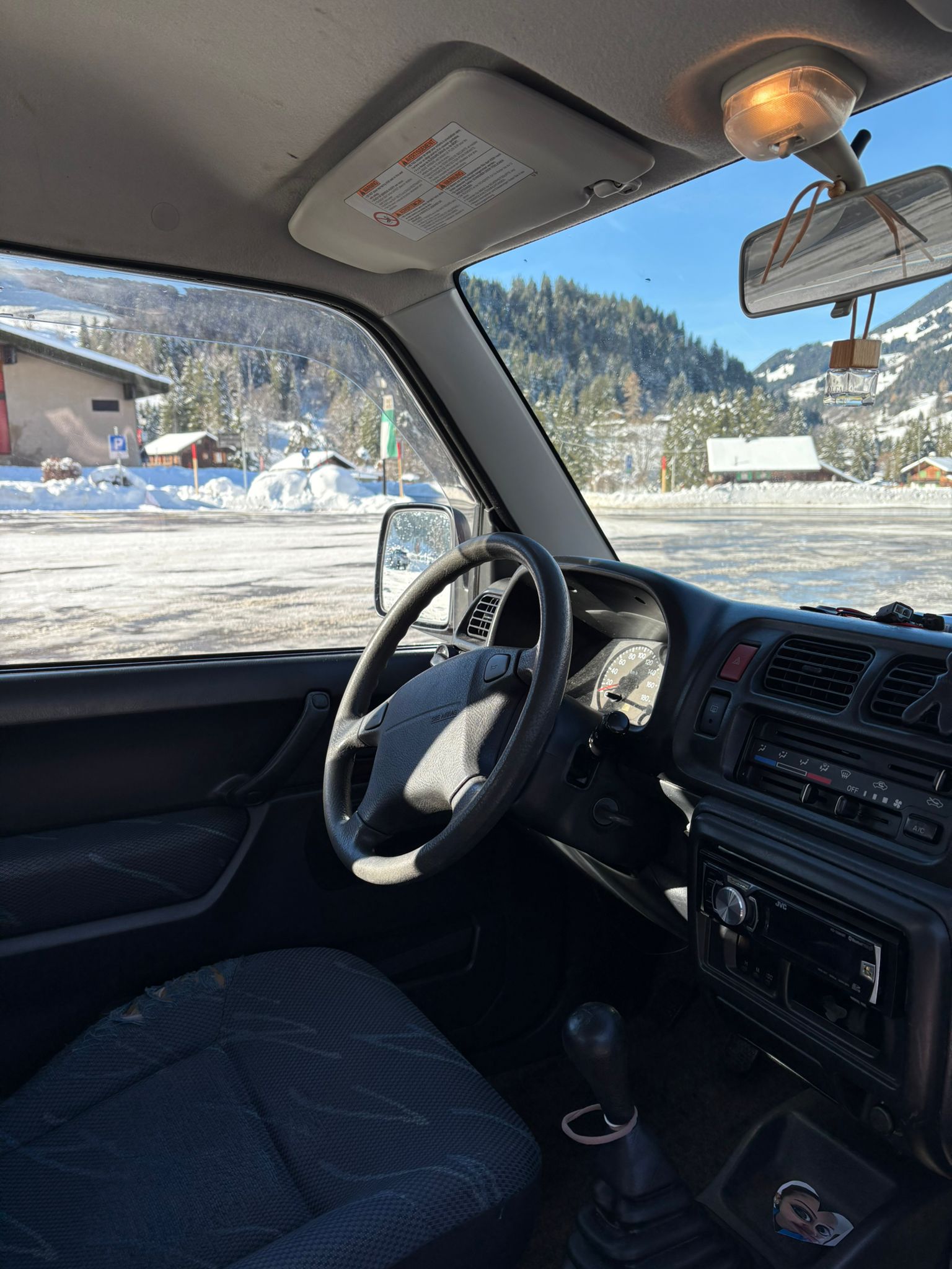 SUZUKI 30 Km/h 1.3 4WD JLX Top-image-4
