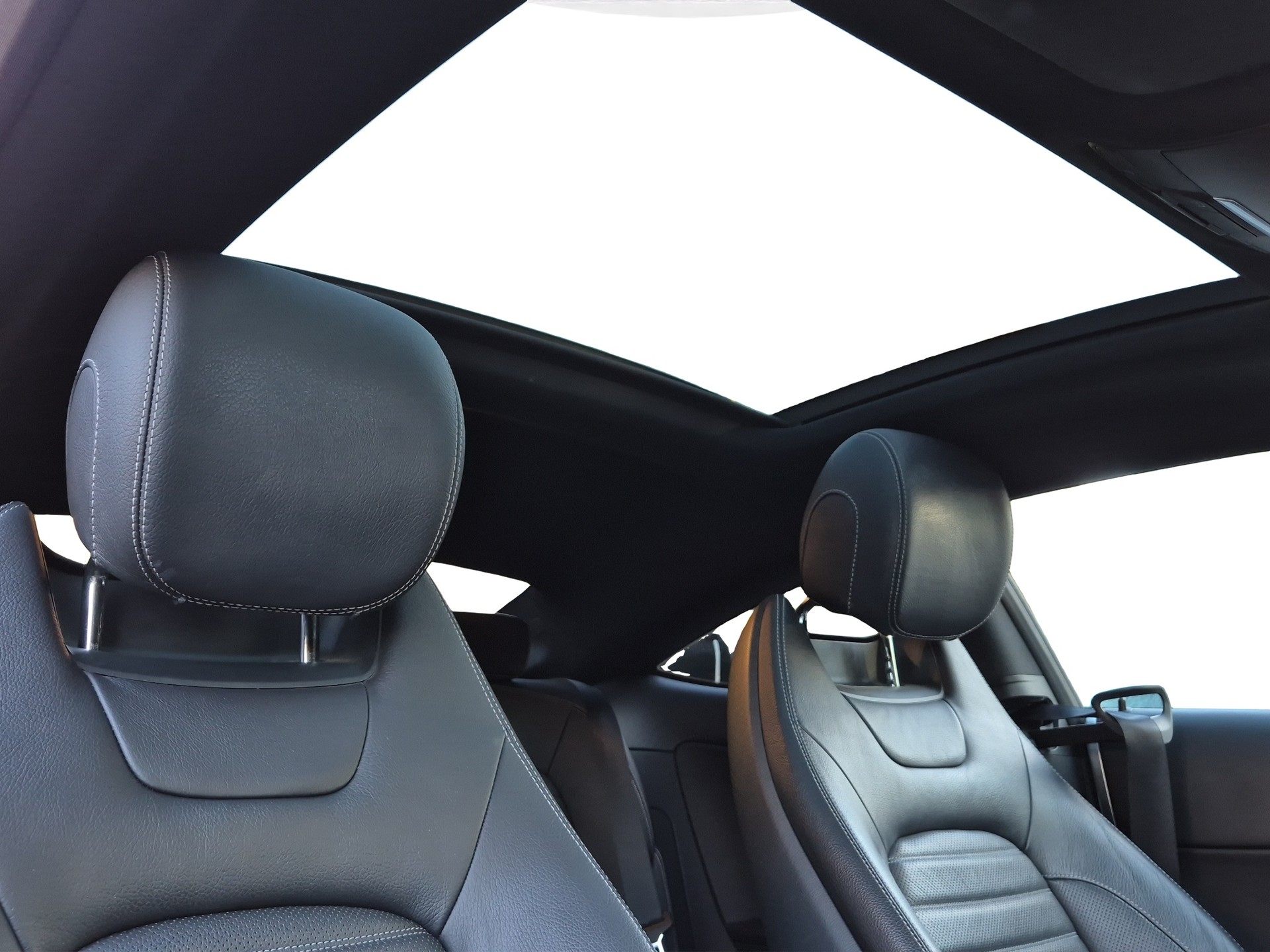 MERCEDES-BENZ C 200 Coupé 4Matic AMG Line 9G-Tronic *Schiebe-&Panodach / Burmester*-image-14