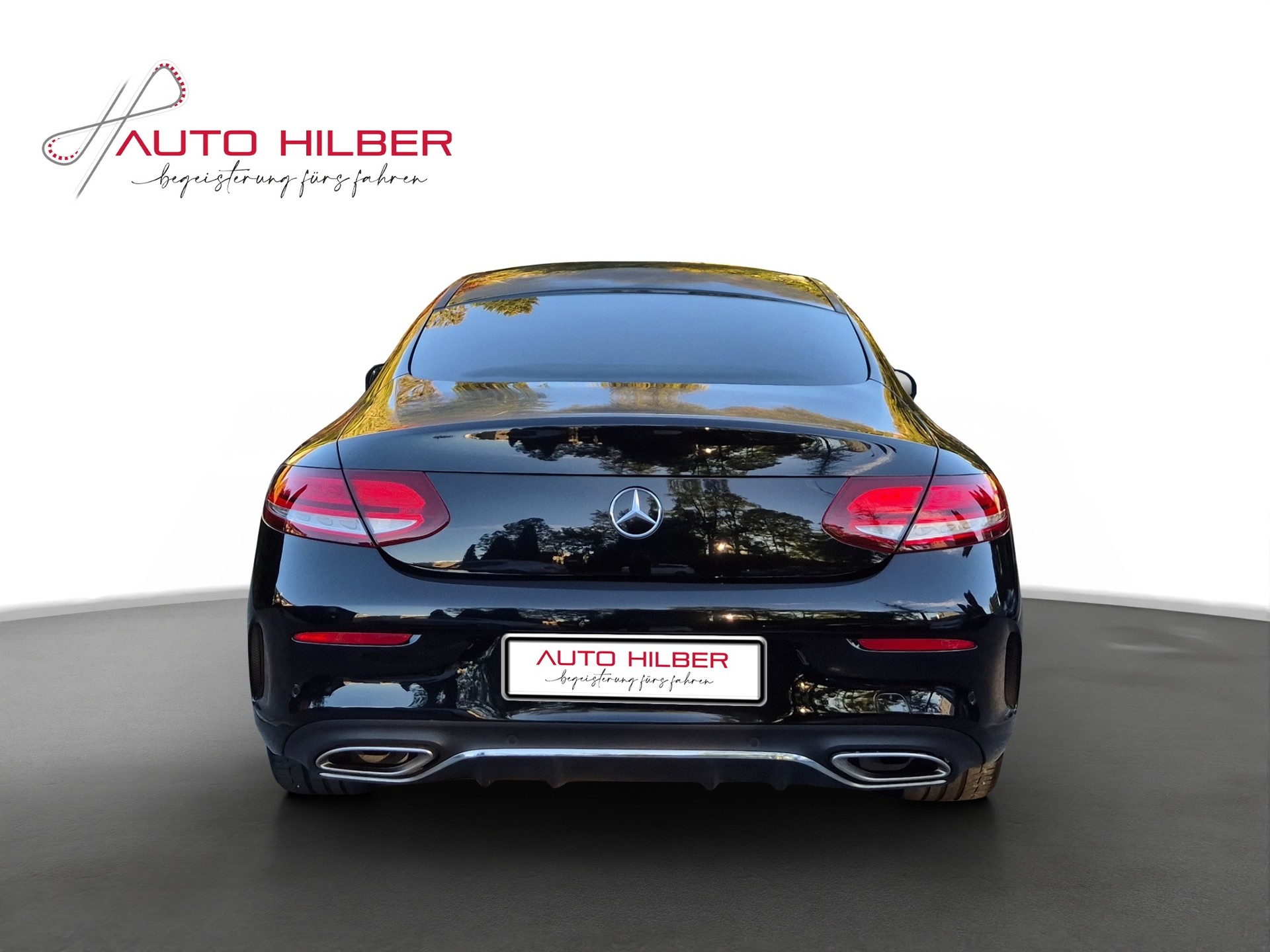 MERCEDES-BENZ C 200 Coupé 4Matic AMG Line 9G-Tronic *Schiebe-&Panodach / Burmester*-image-5