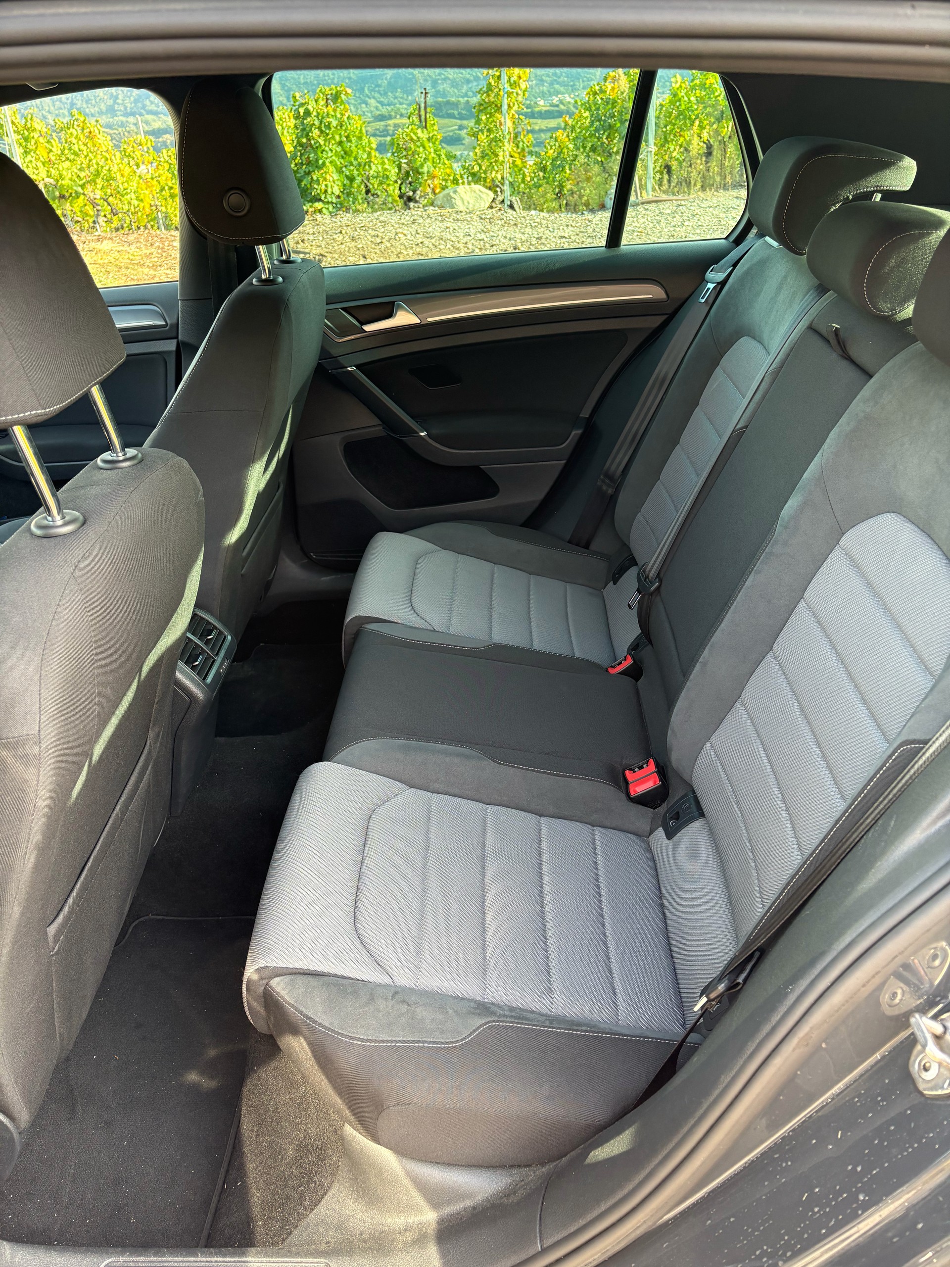 VW 1.4 TSI ACT Cup R-Line-image-4