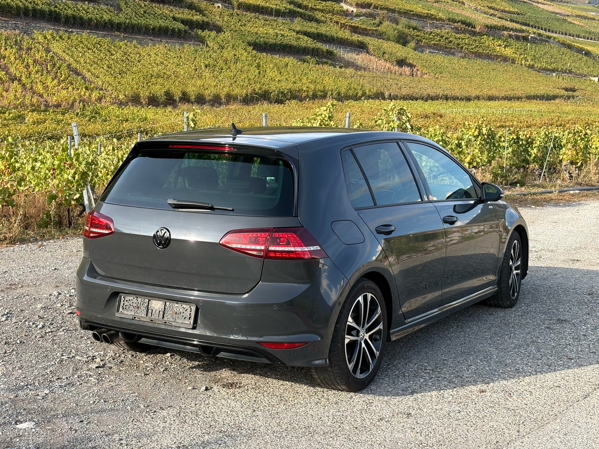 VW 1.4 TSI ACT Cup R-Line-image-2