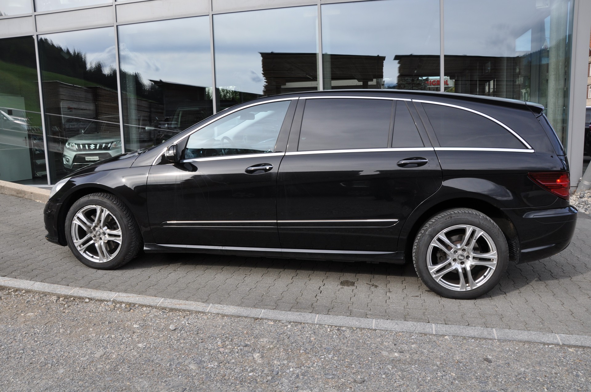 MERCEDES-BENZ R 500 L 4Matic 7G-Tronic-image-13