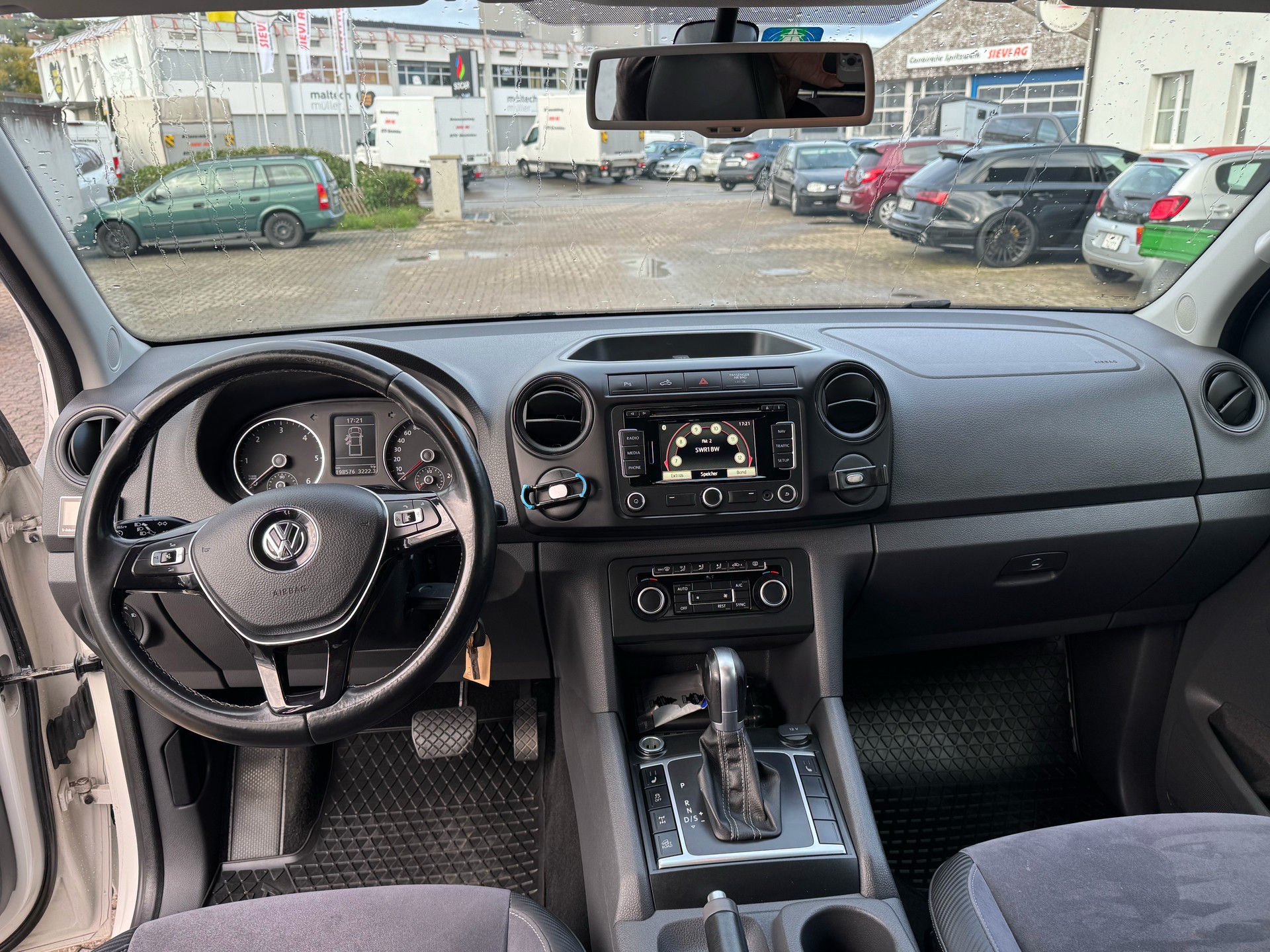 VW Amarok 2.0 BiTDI Highline 4Motion permanent A-image-9