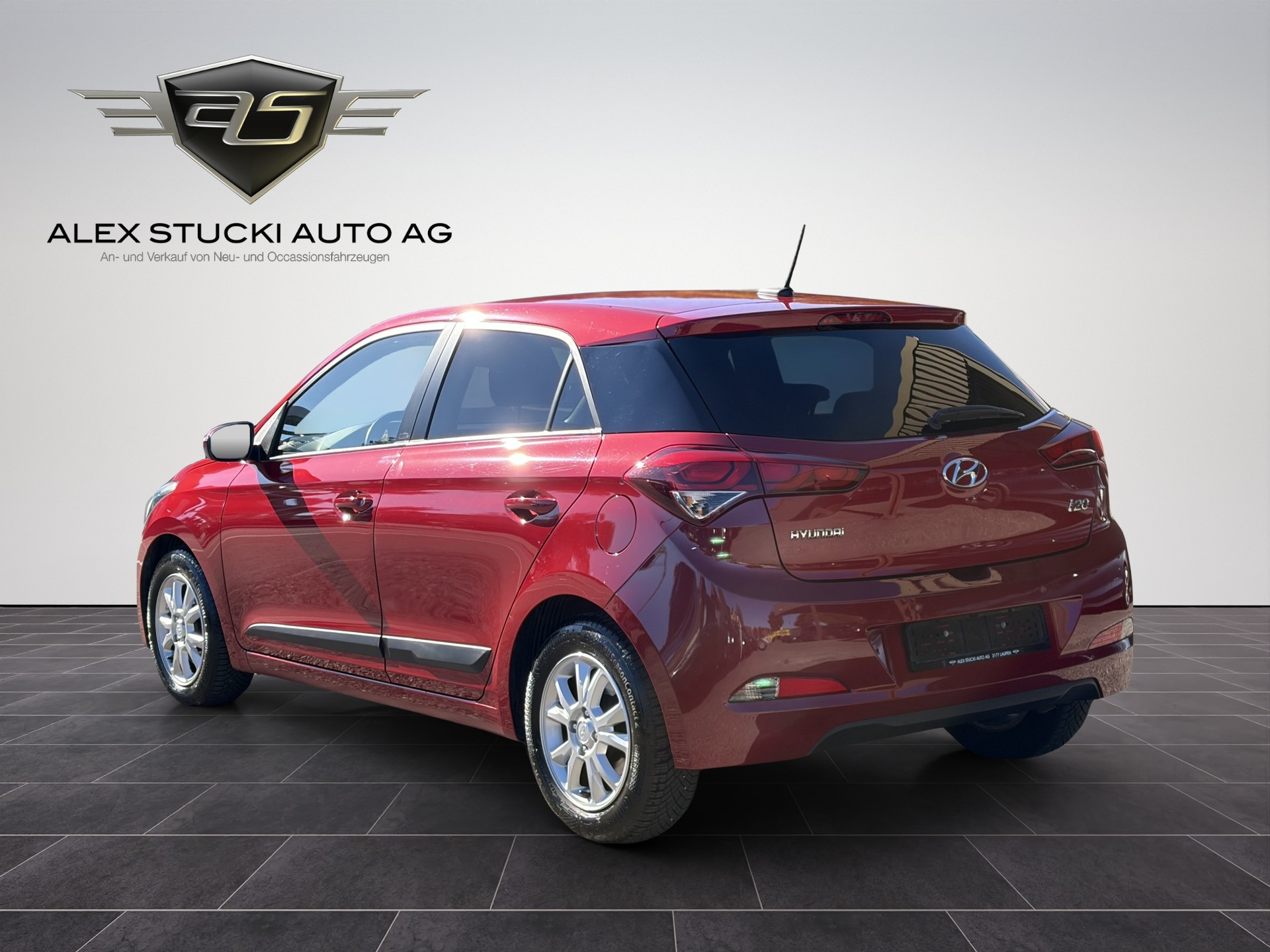 HYUNDAI i20 1.0 T-GDi Amplia-image-5
