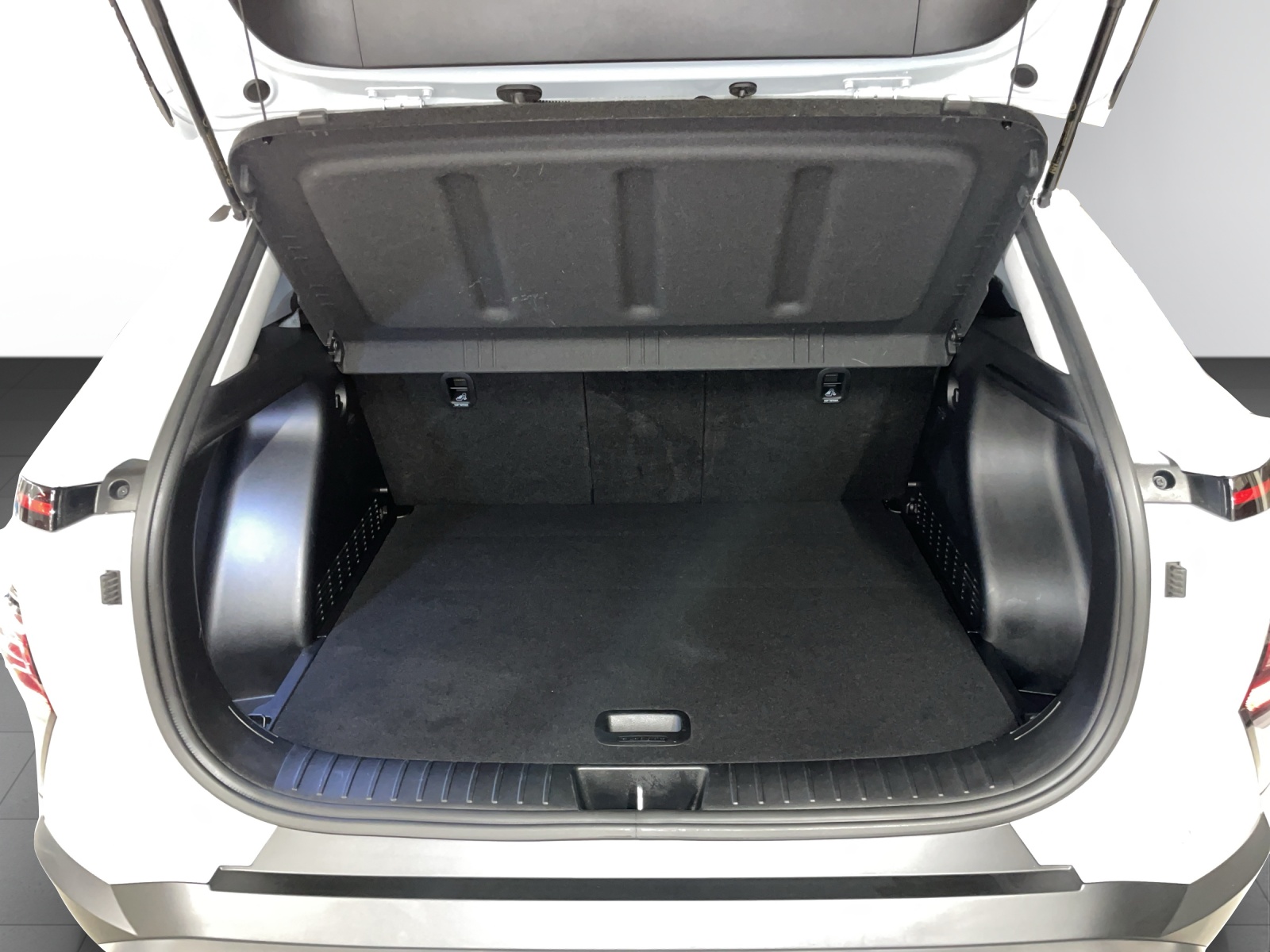 Image HYUNDAI KONA Kona 1.6 GDi HEV Amplia DCT