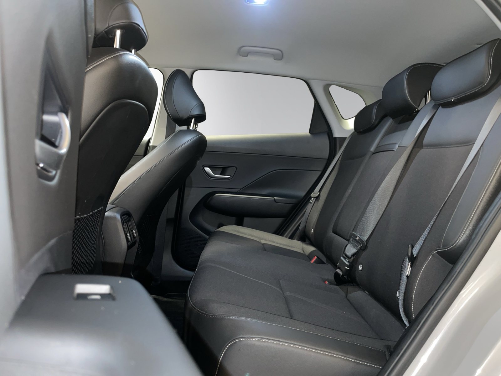 Image HYUNDAI KONA Kona 1.6 GDi HEV Amplia DCT