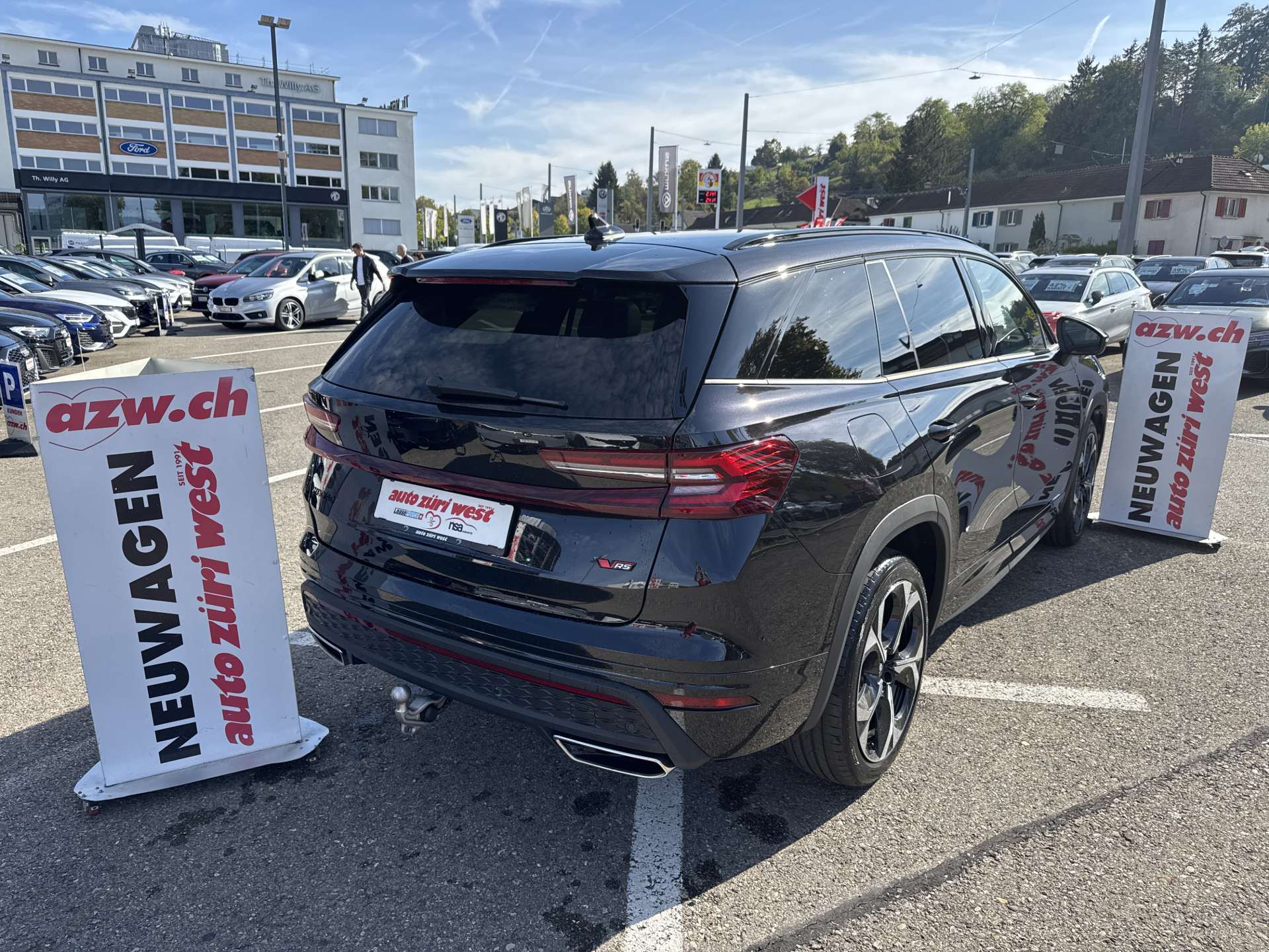 SKODA Kodiaq 2.0 TSi RS 266PS 7-Plätzer 4x4 DSG-Automat-image-2