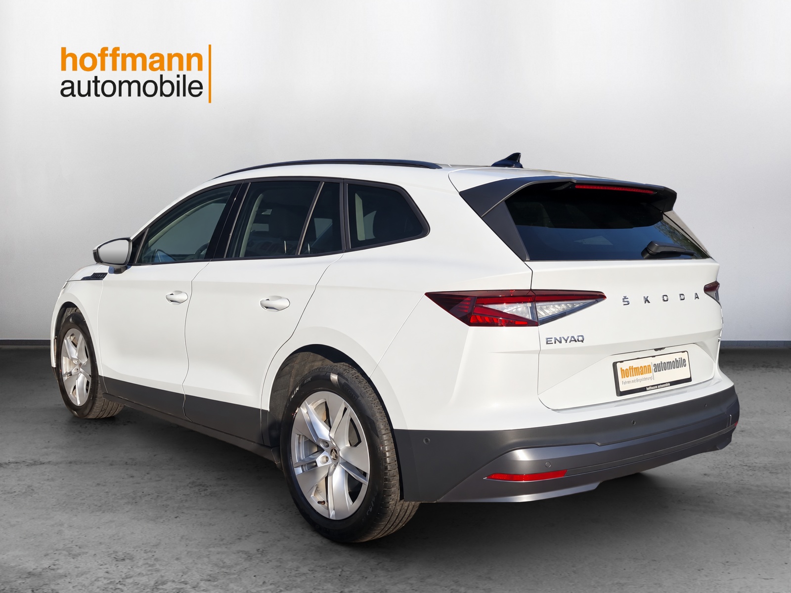 SKODA Enyaq iV 60-image-5