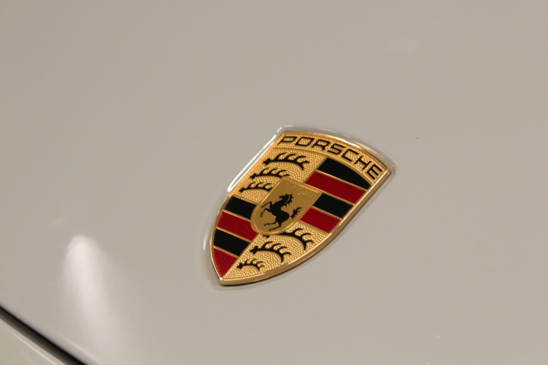 PORSCHE Cayenne GTS Coupé Carbon Paket | PDLS | Soft-Close | Head-Up | 360° Kamera | Hinterachslenk. |-image-14